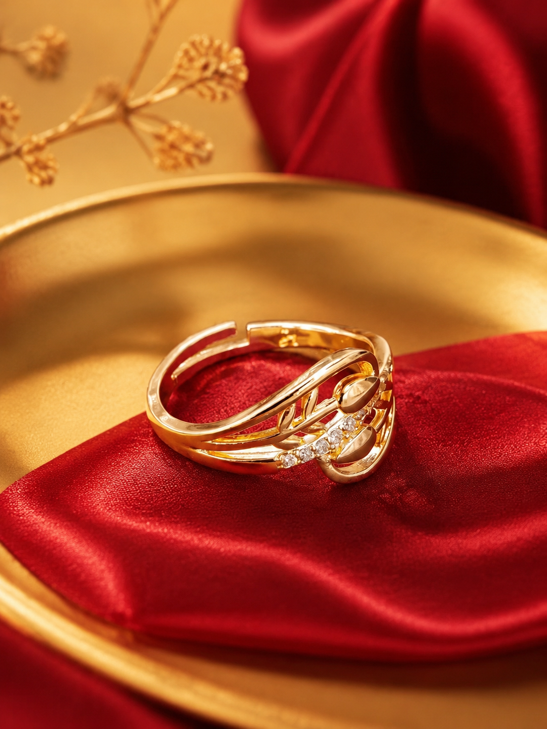 Leaflet Adjustable Ring