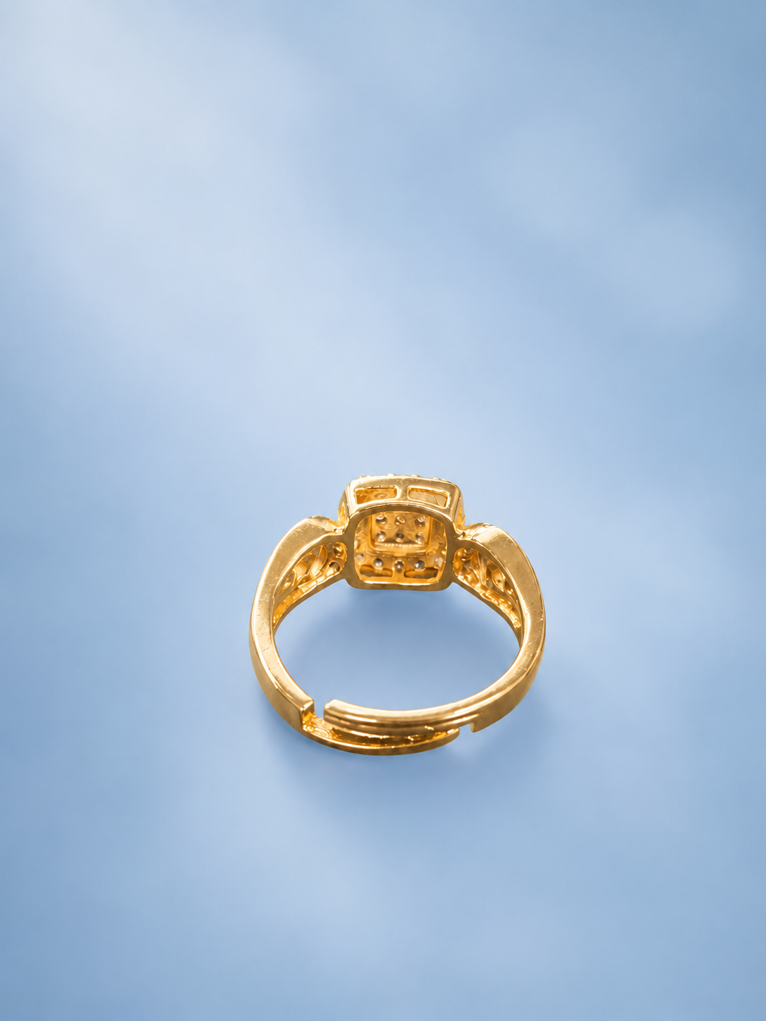 Devira Adjustable Ring