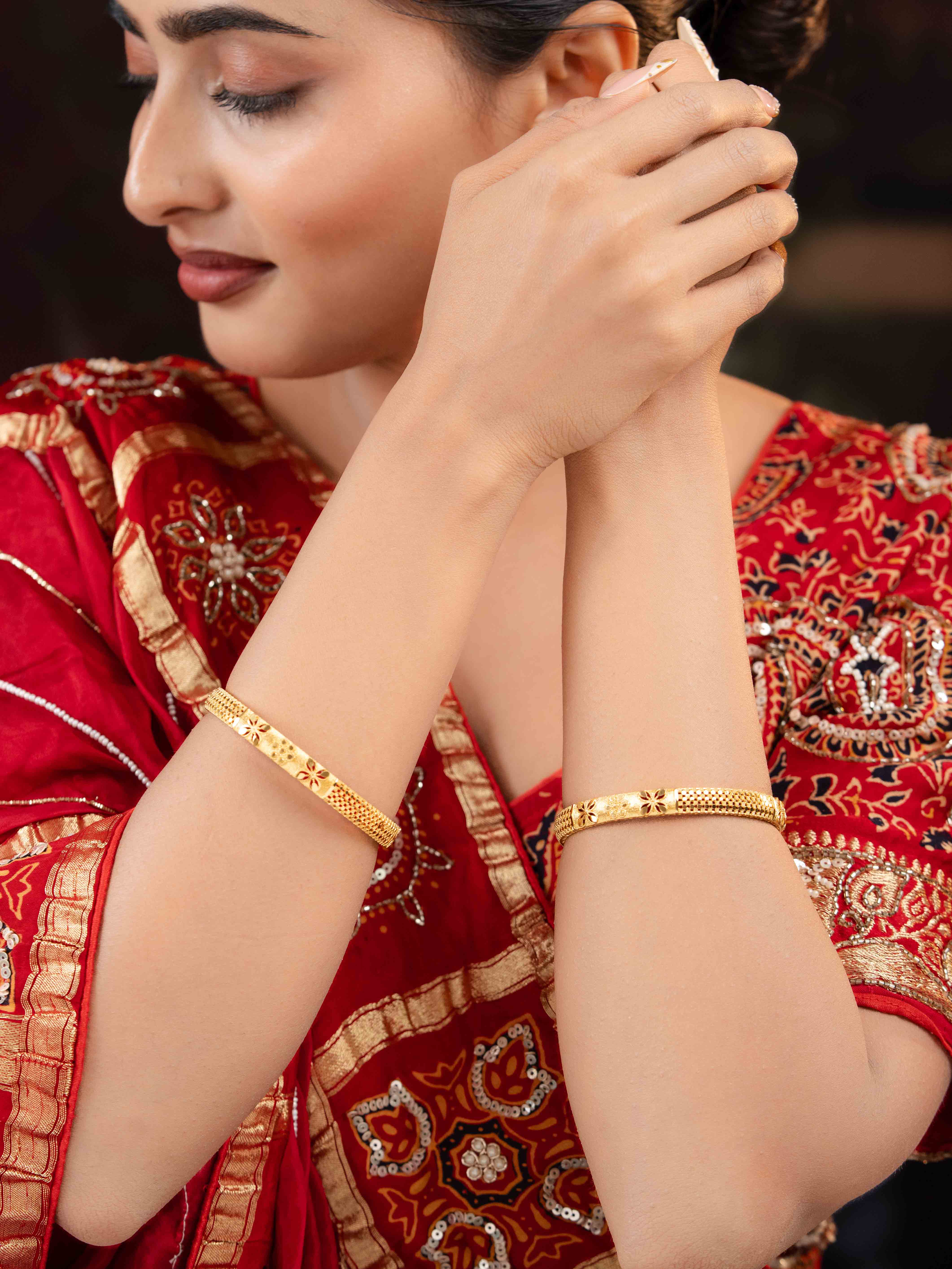Urvi Bangle (Set of 2)