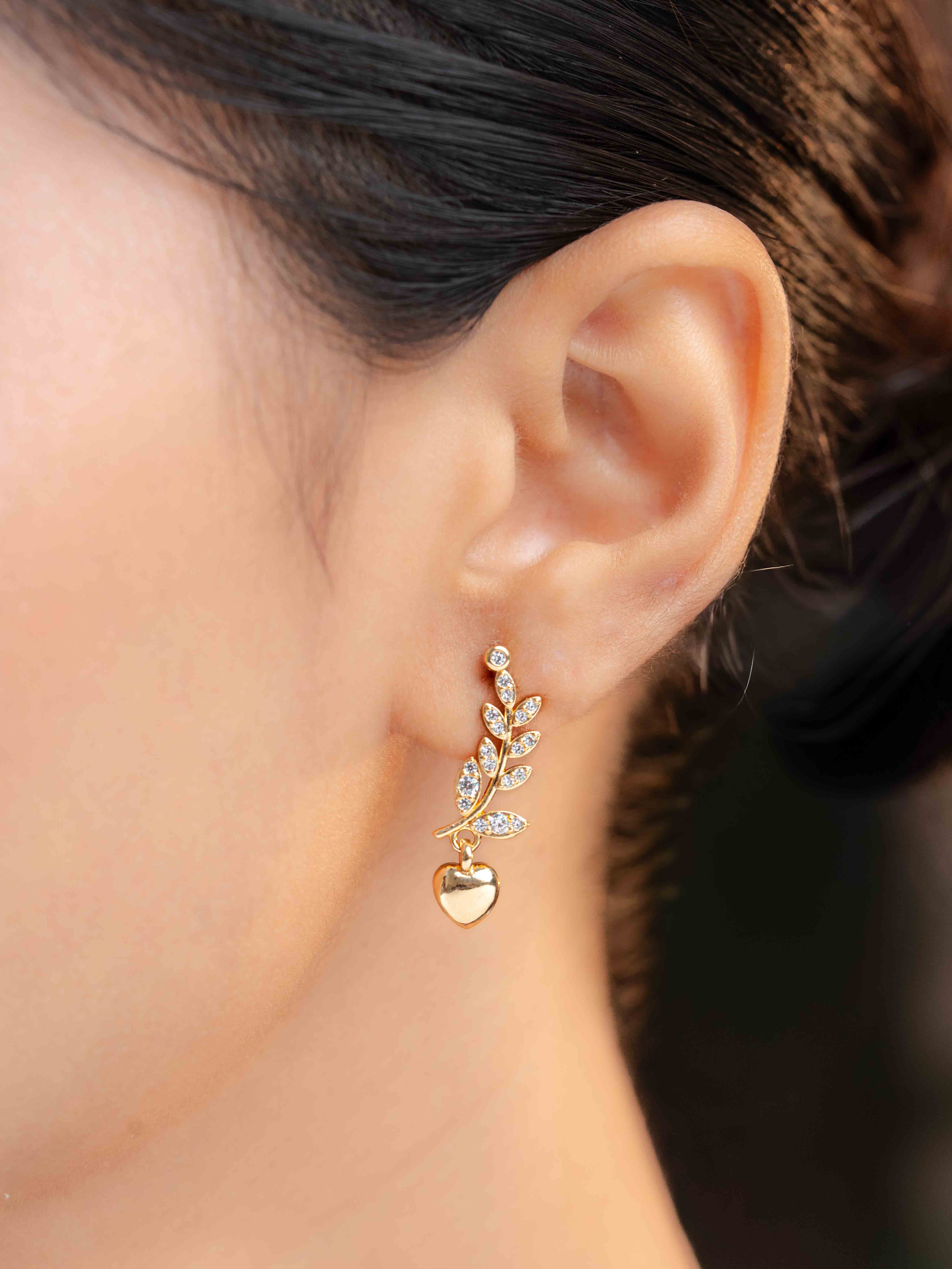 Nora Mangalsutra with Earrings