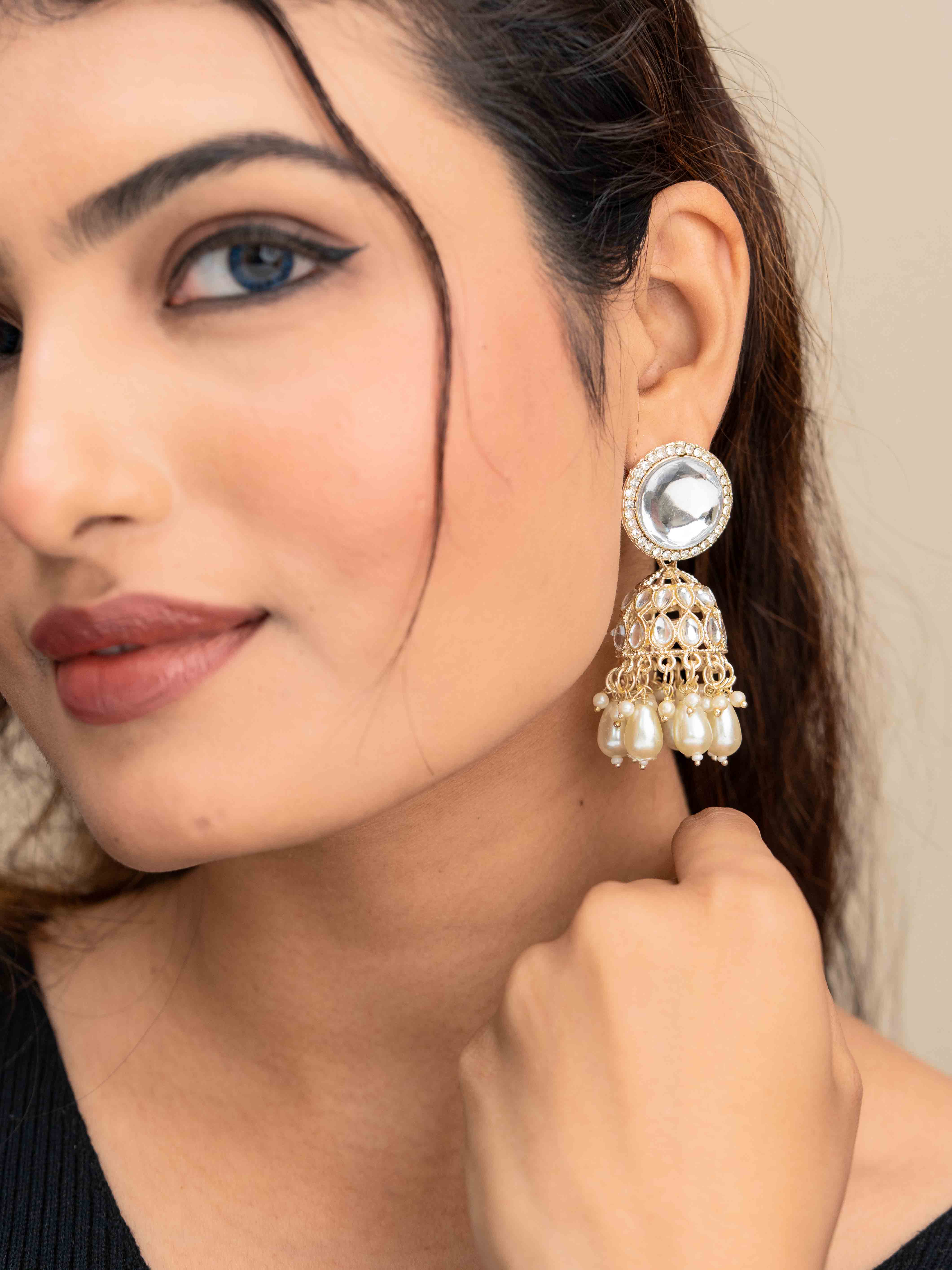 Dhvani Jhumkas