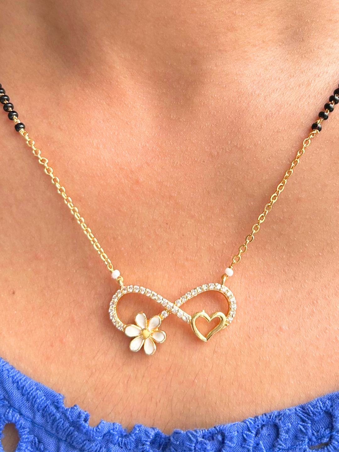 Infinity of Hearts Mangalsutra ( Gold)