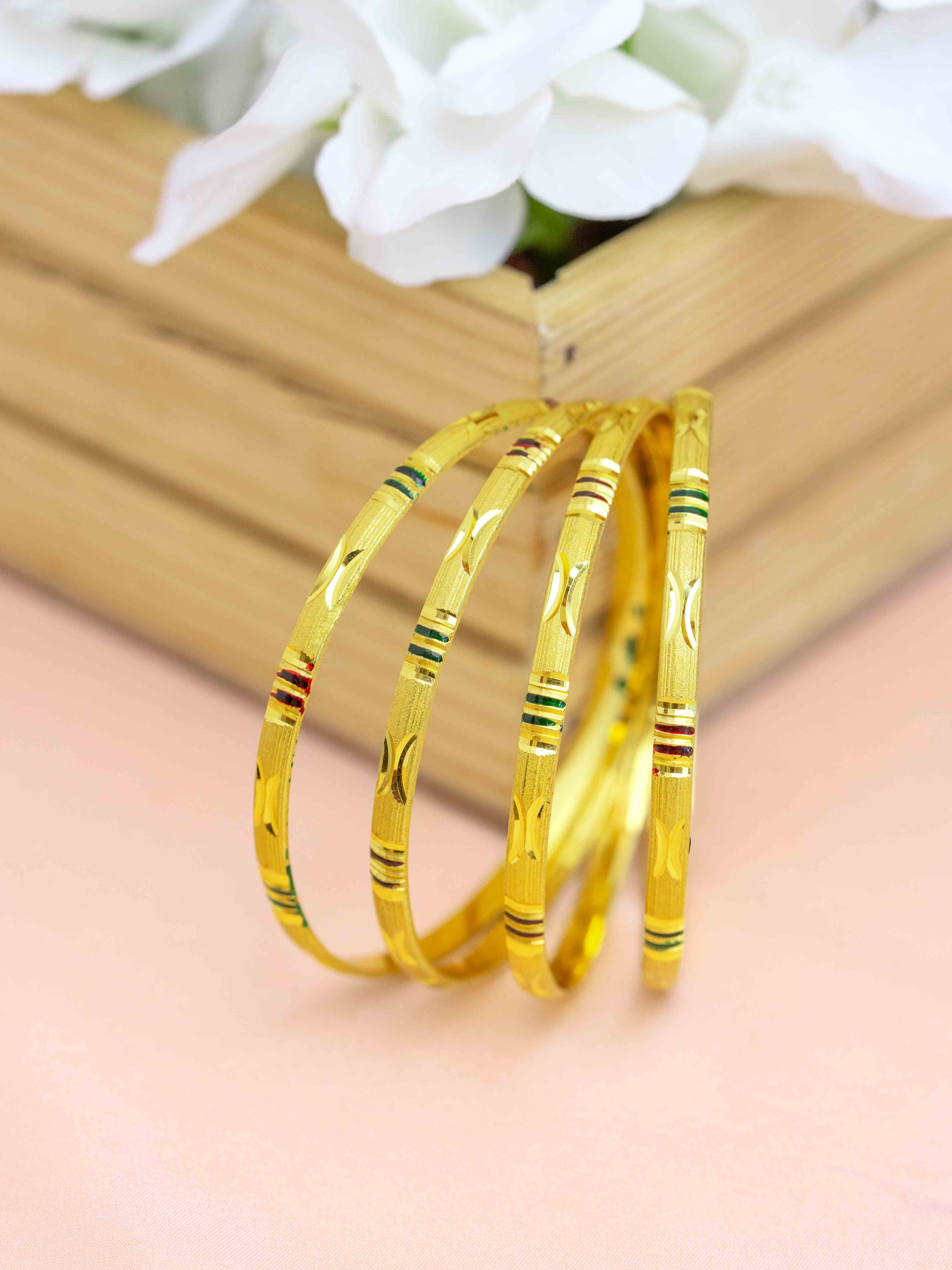 Kanishka Bangle (Set Of 4)
