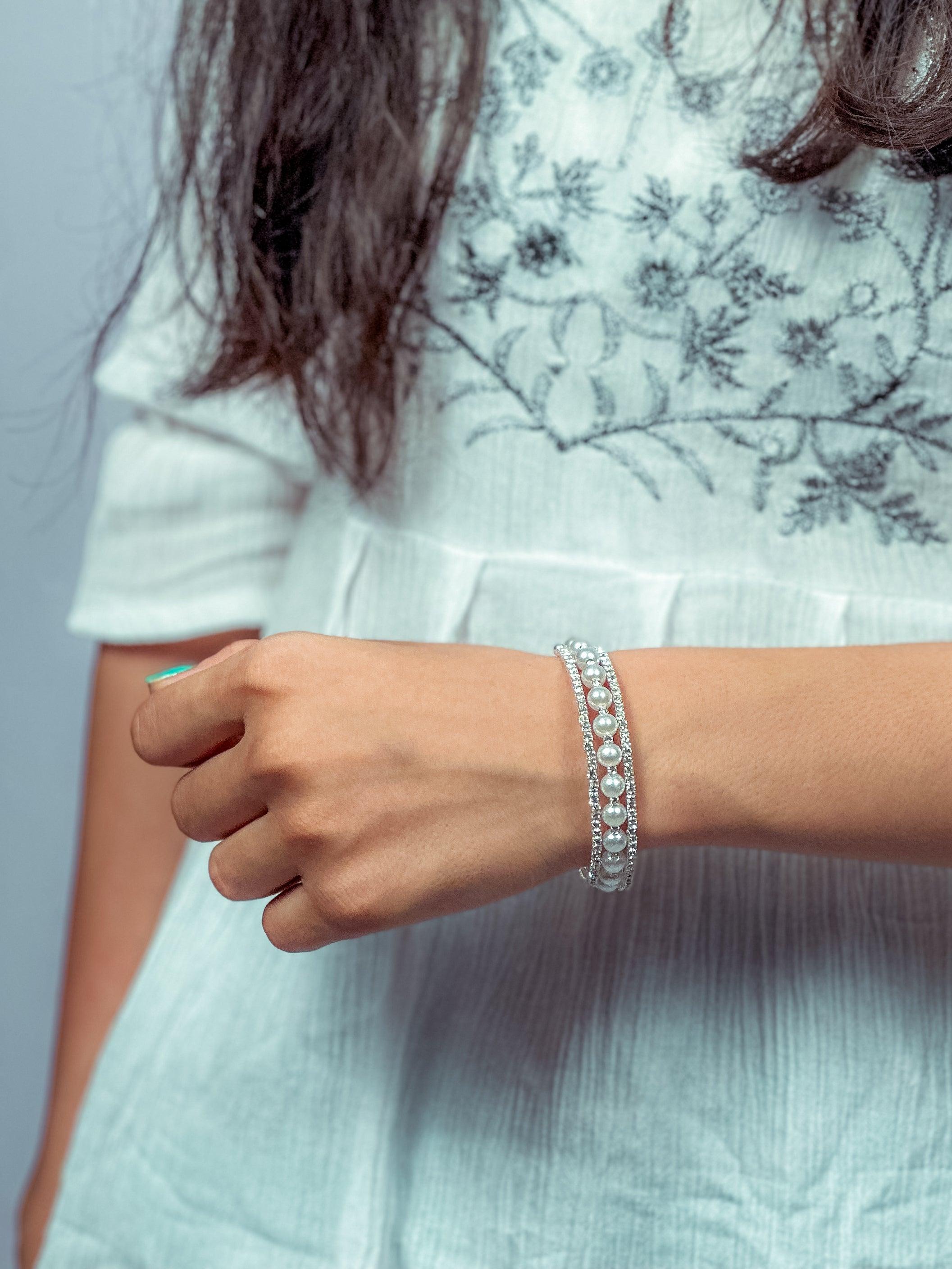 White Beads Silver Bracelet - Zeraki Jewels 