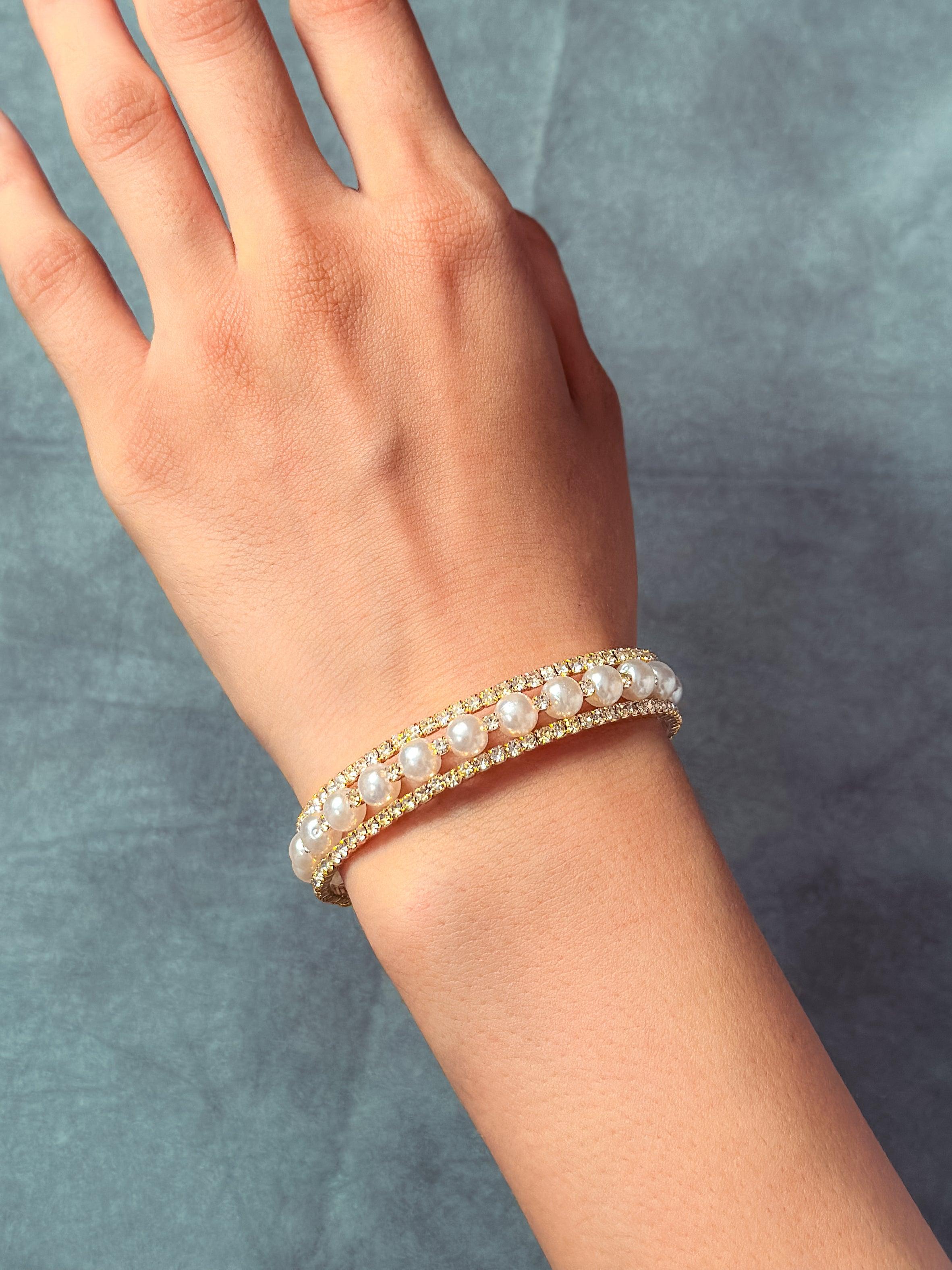 White Beads Gold Bracelet - Zeraki Jewels 