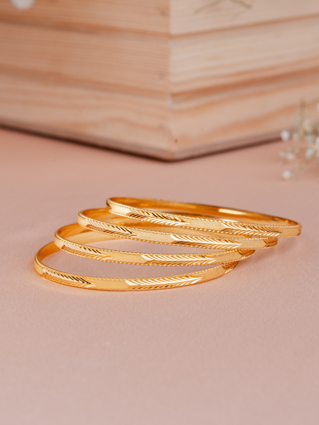 Rajul Bangle.  ( Set of 4)