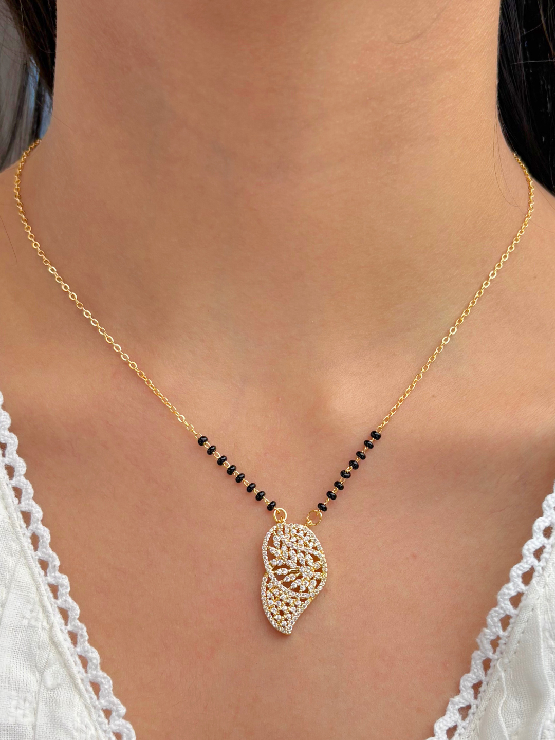 Himanshi Mangalsutra