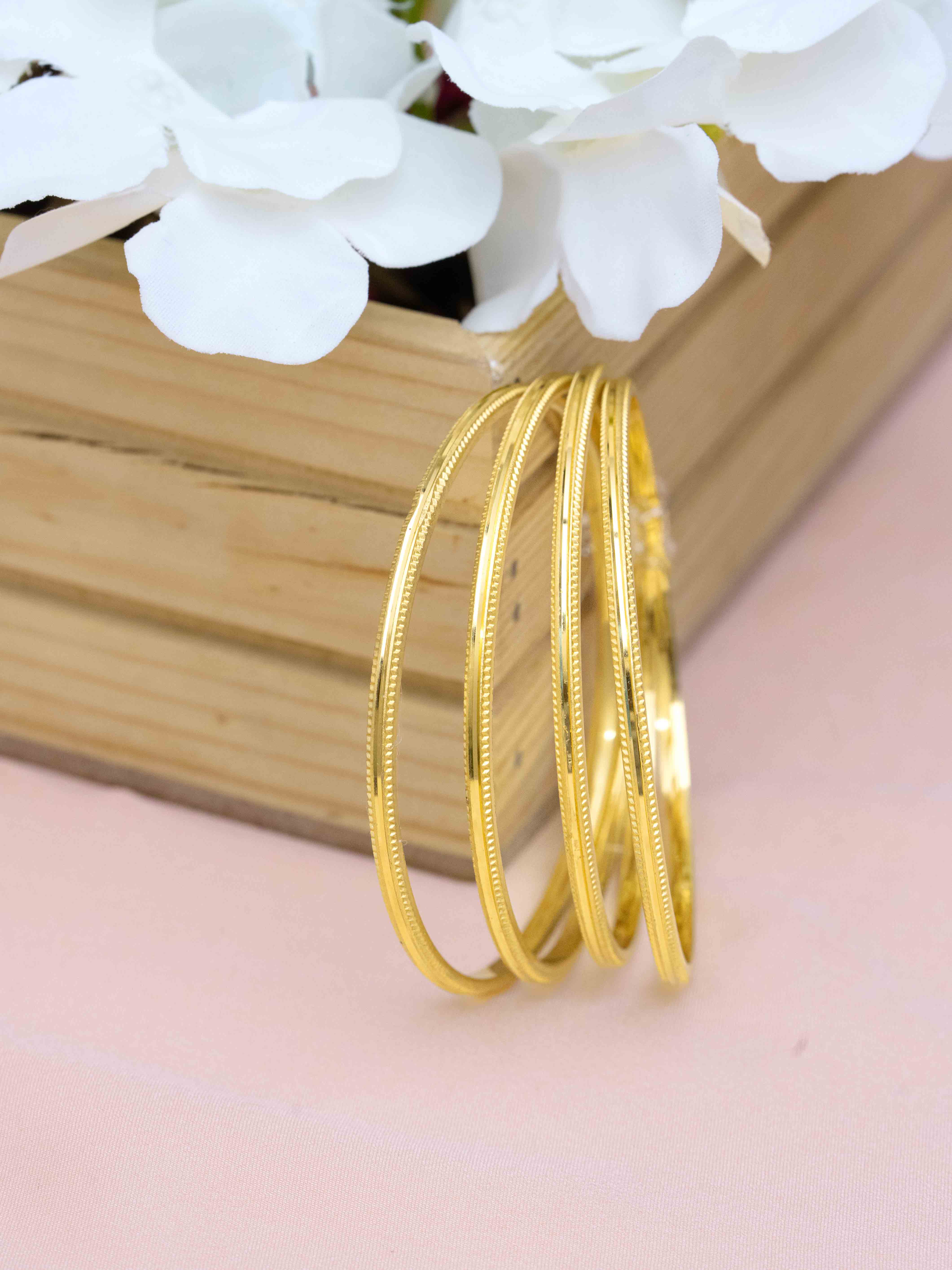 Surbhi Bangle. ( Set of 4 )