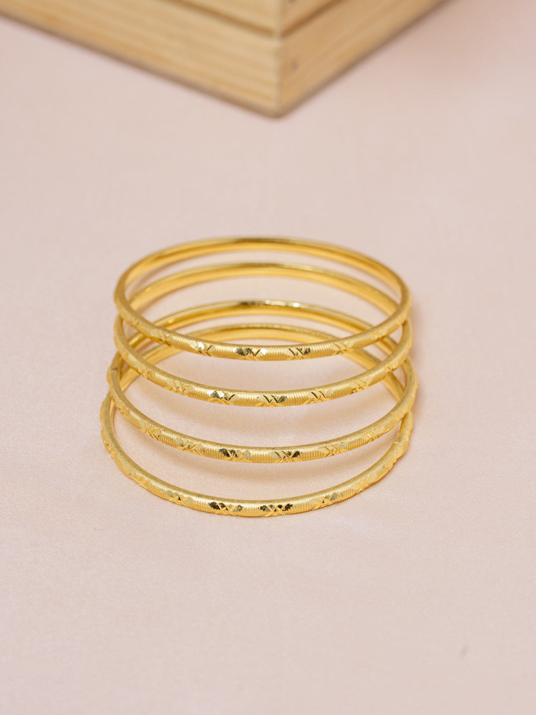 Komal Bangle.  (Set of 4)
