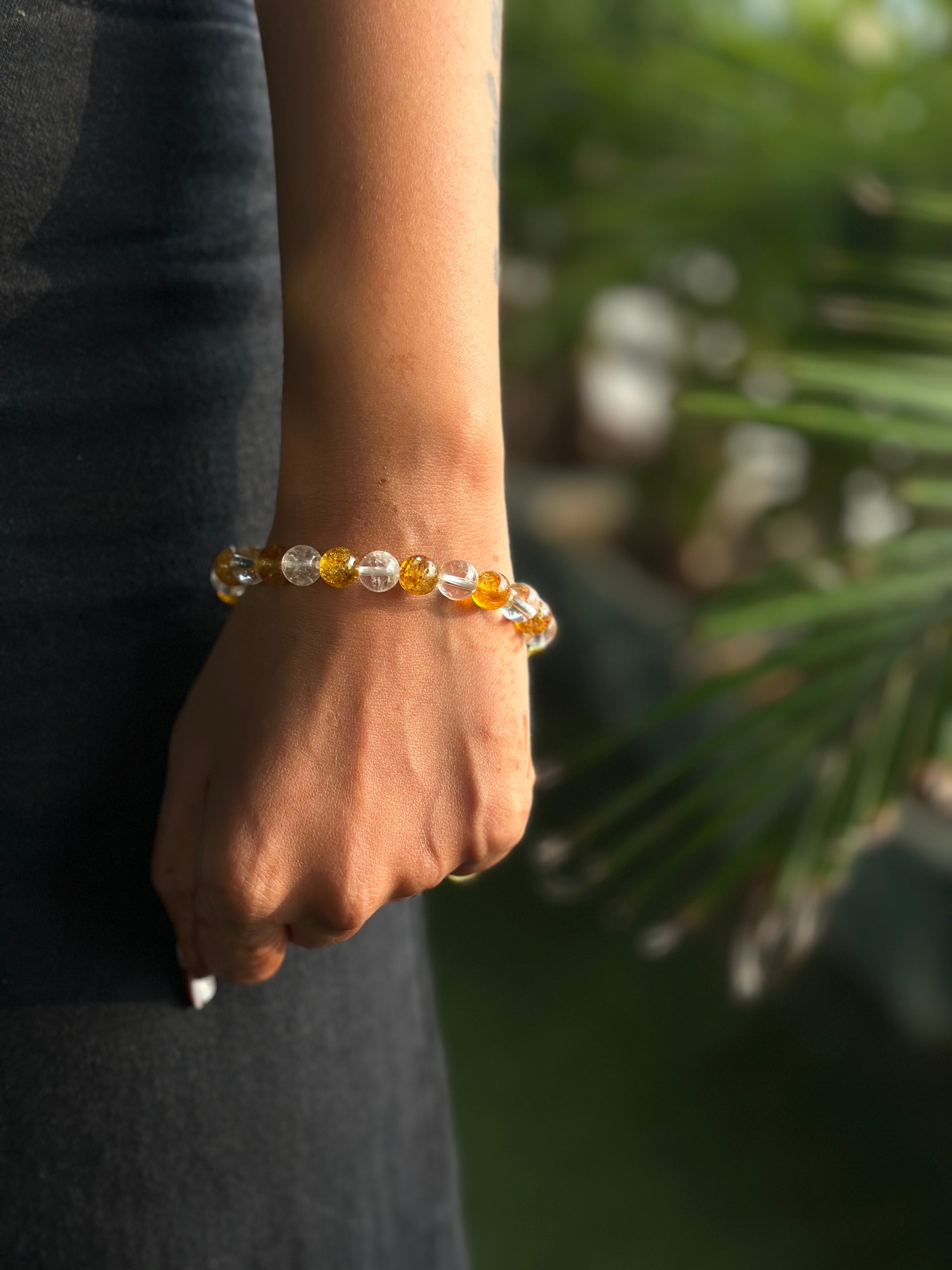 Citrine and Clear Quartz Natural Stone Bracelet. (UNISEX)
