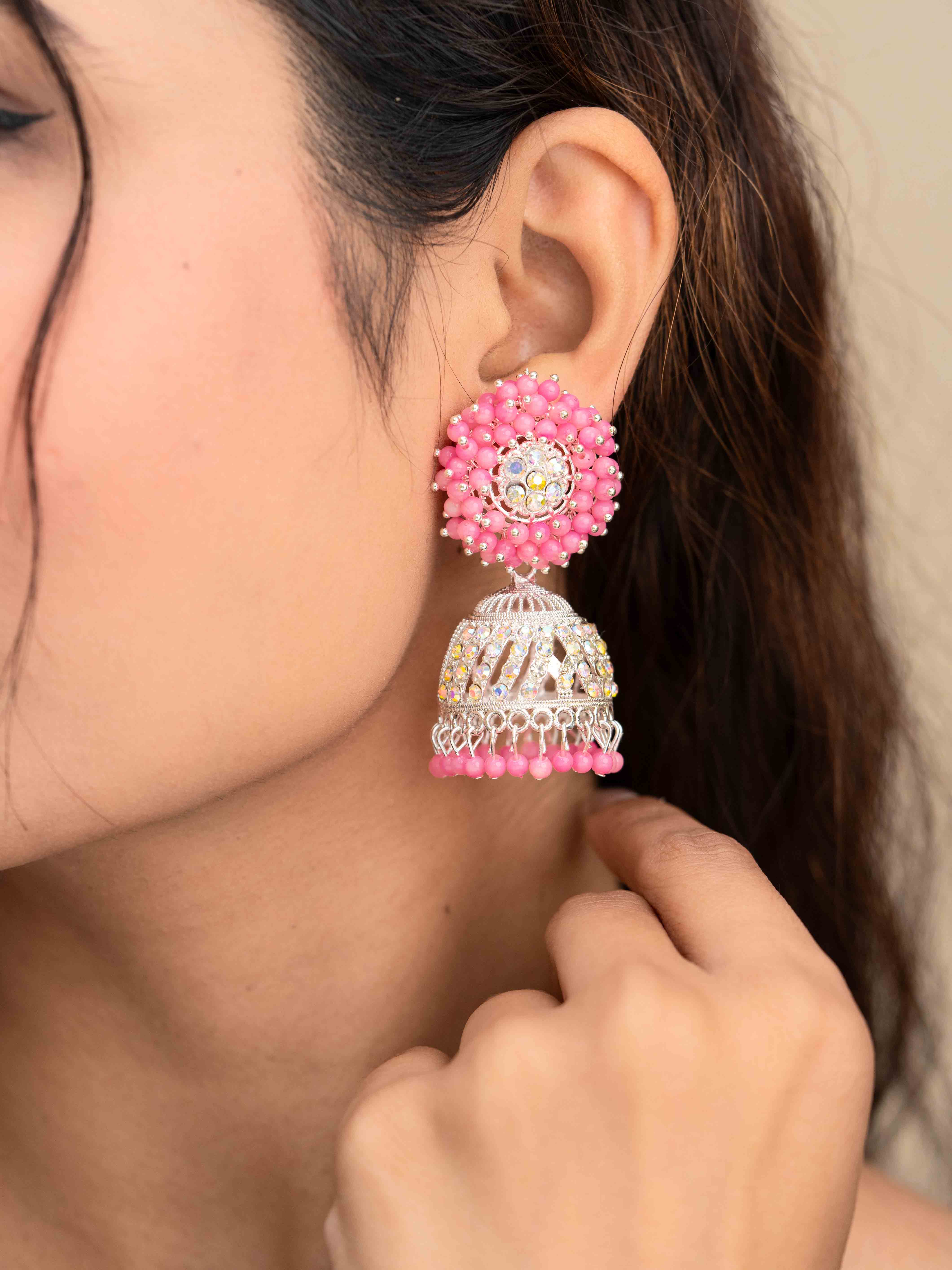 Kanvisha Jhumkas