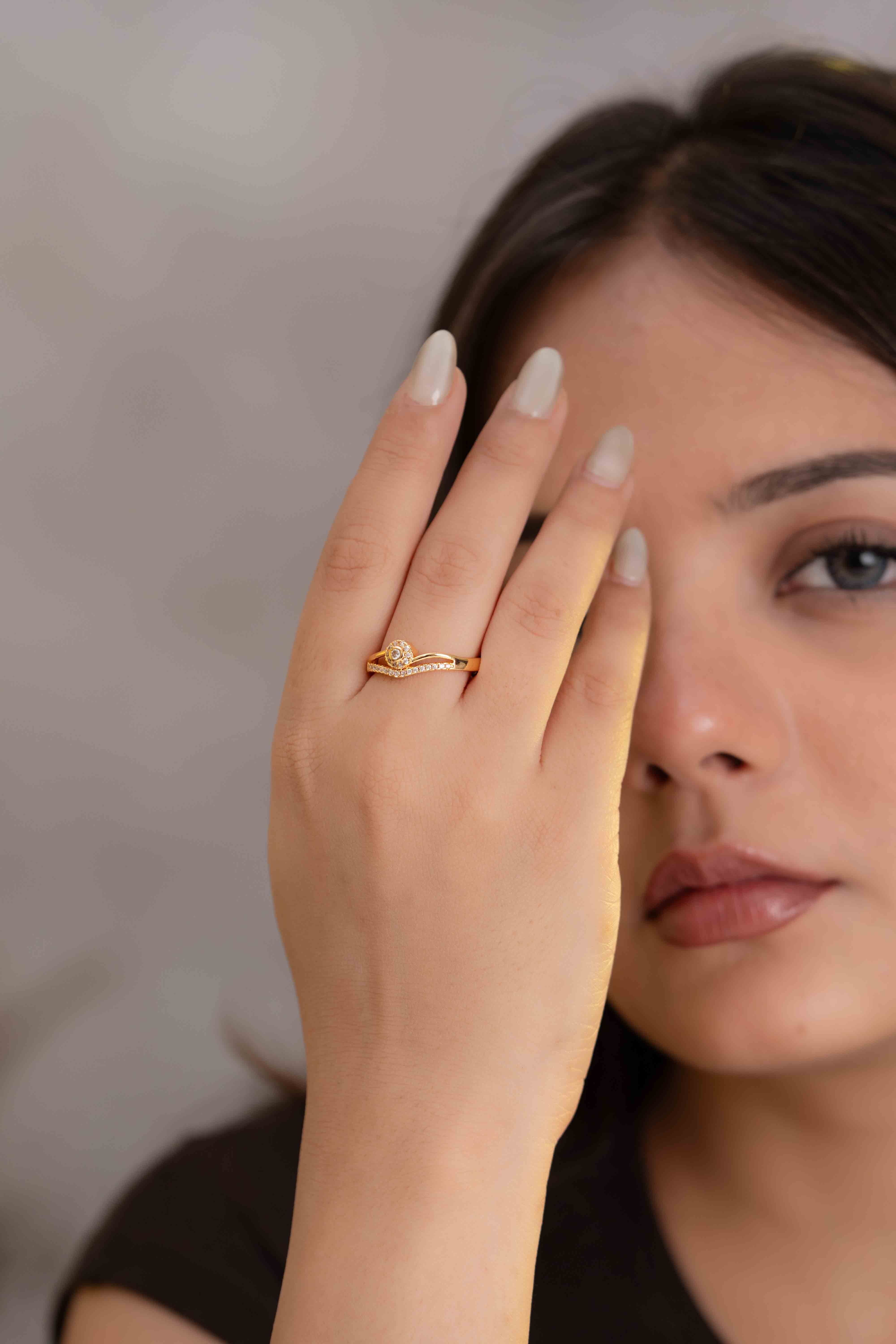 Crystal Swan Adjustable Ring