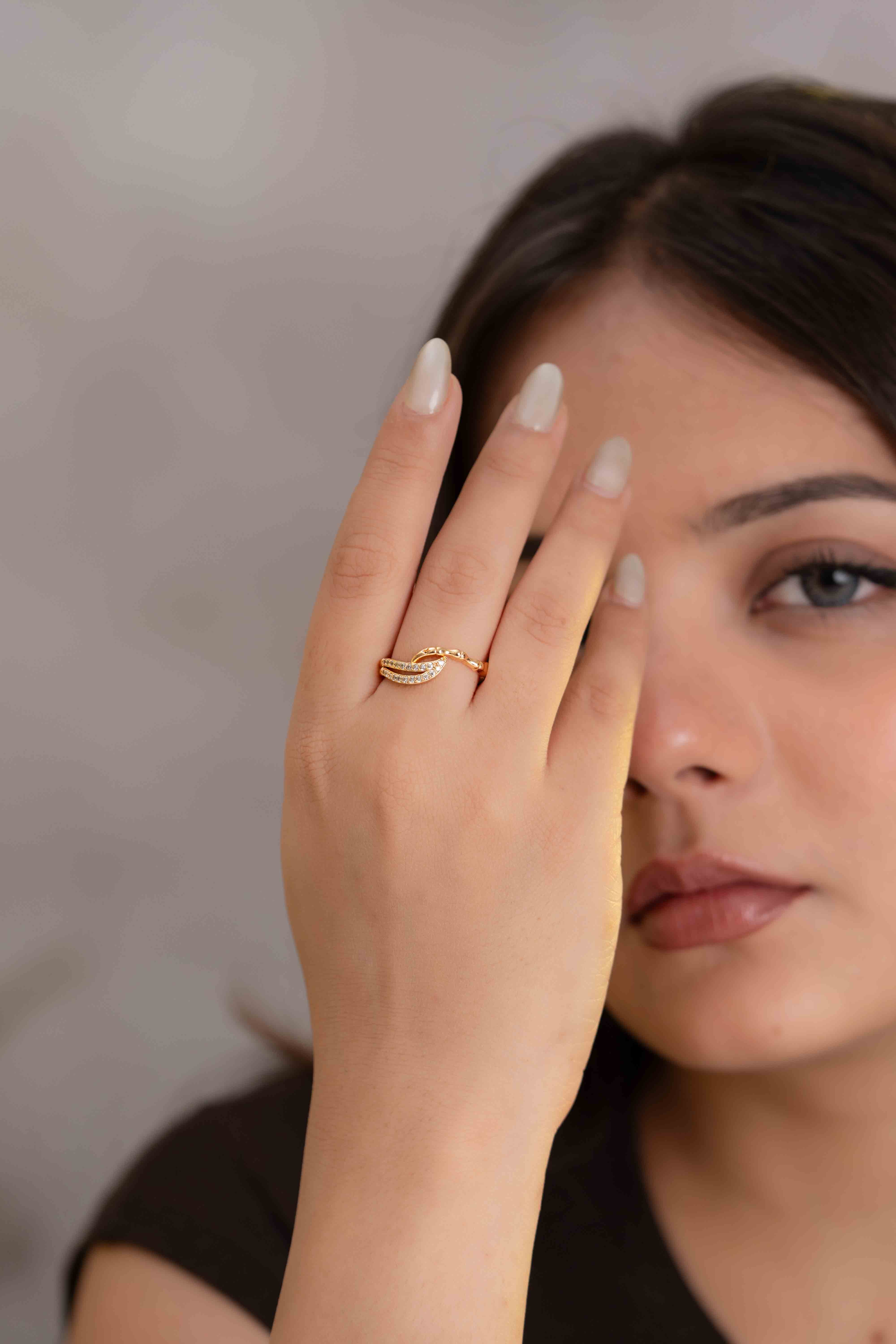 Nivara Adjustable Ring