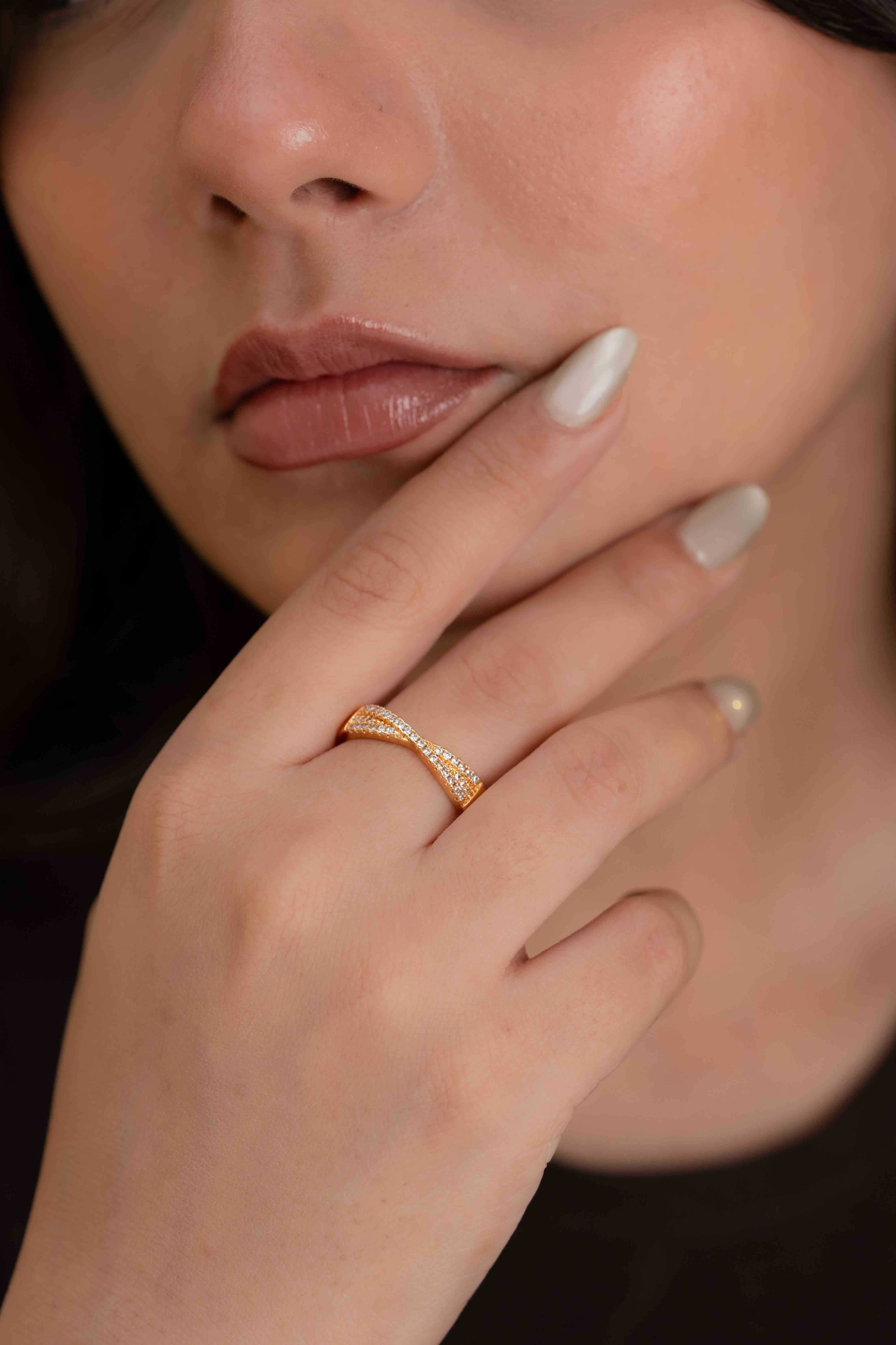 Twinkle Bow Adjustable Ring