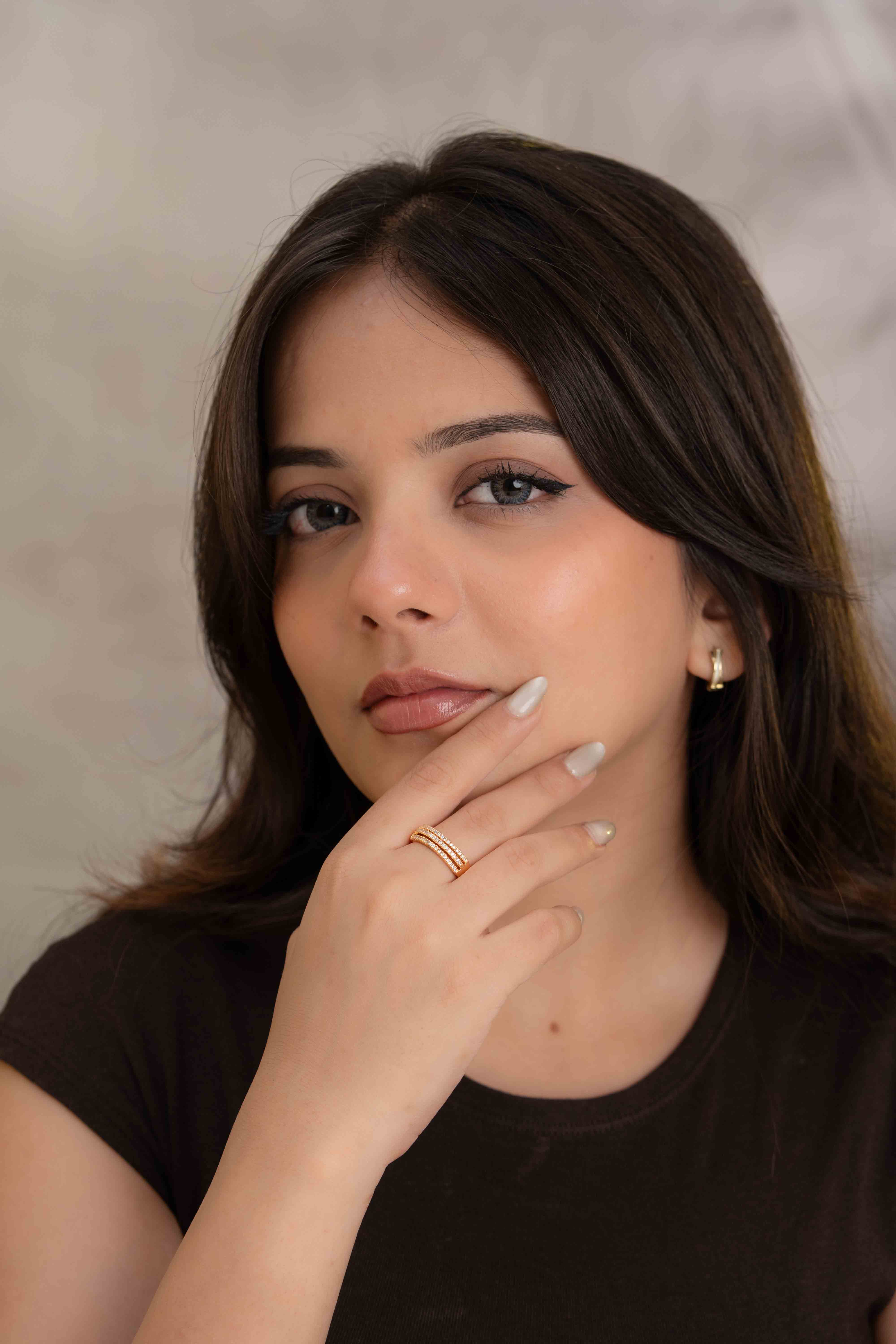 Amora One Adjustable Ring