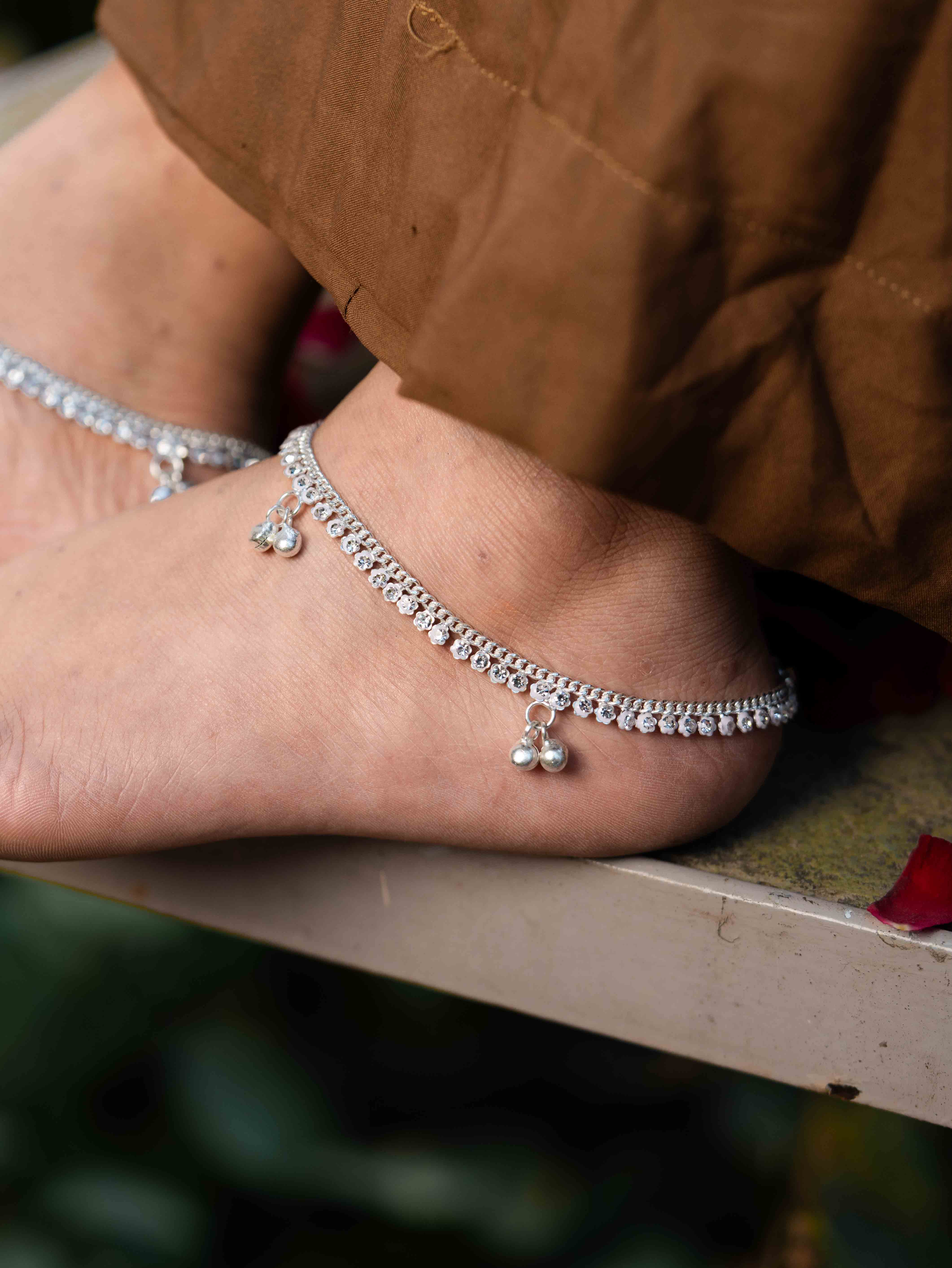 Aarya silver Payal (set of 2)