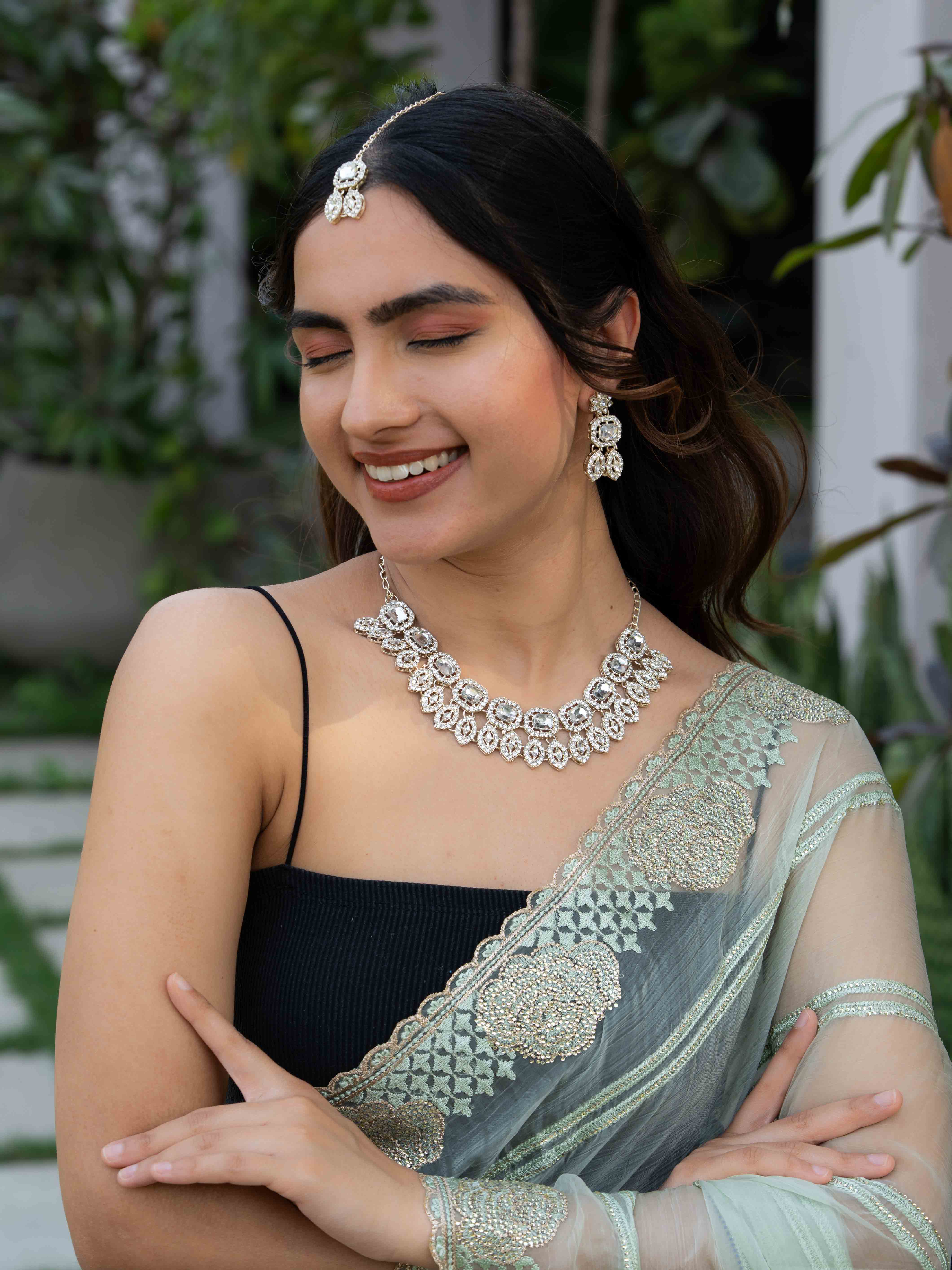 Anveera Diamond necklace set