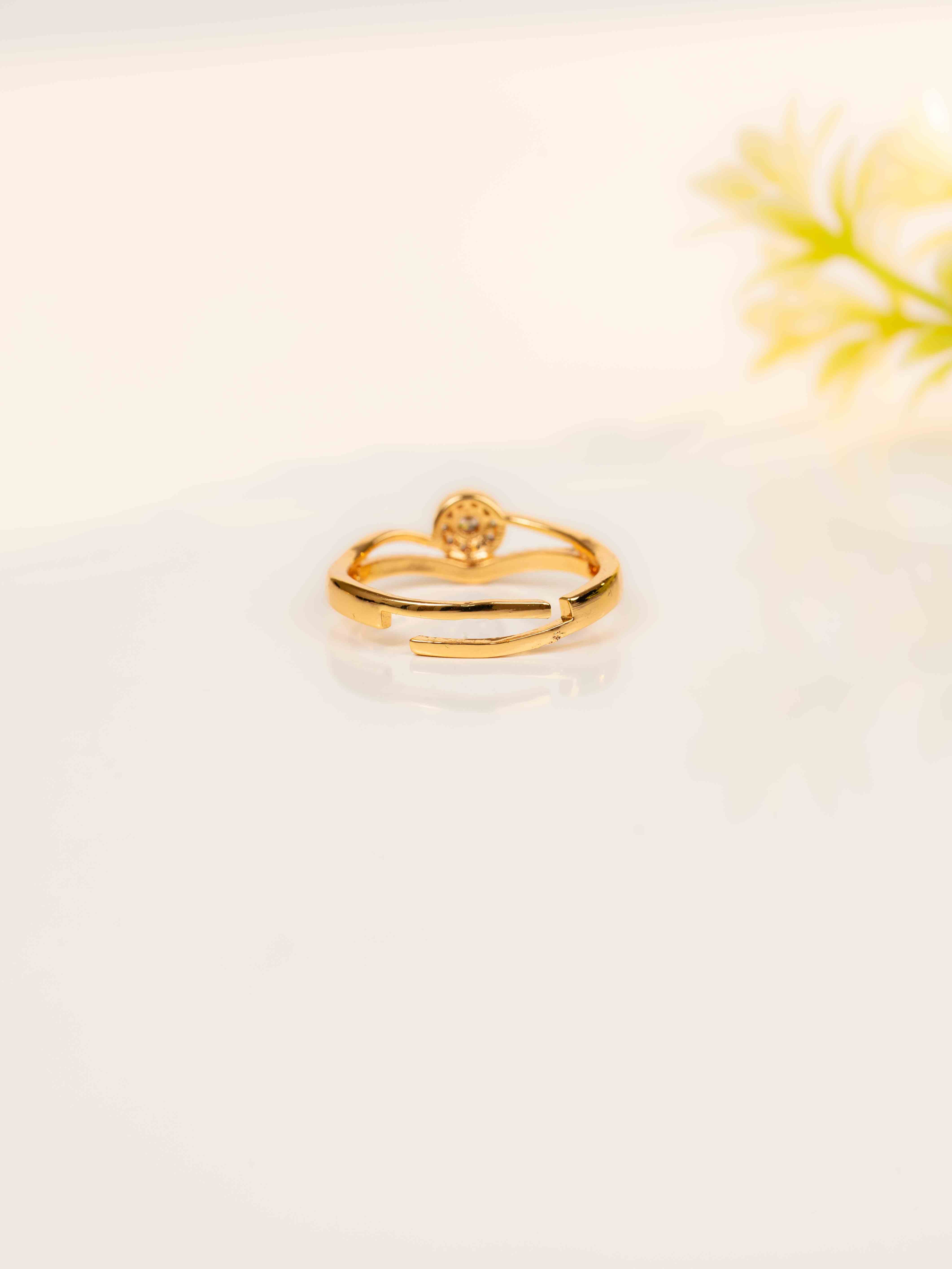 Crystal Swan Adjustable Ring