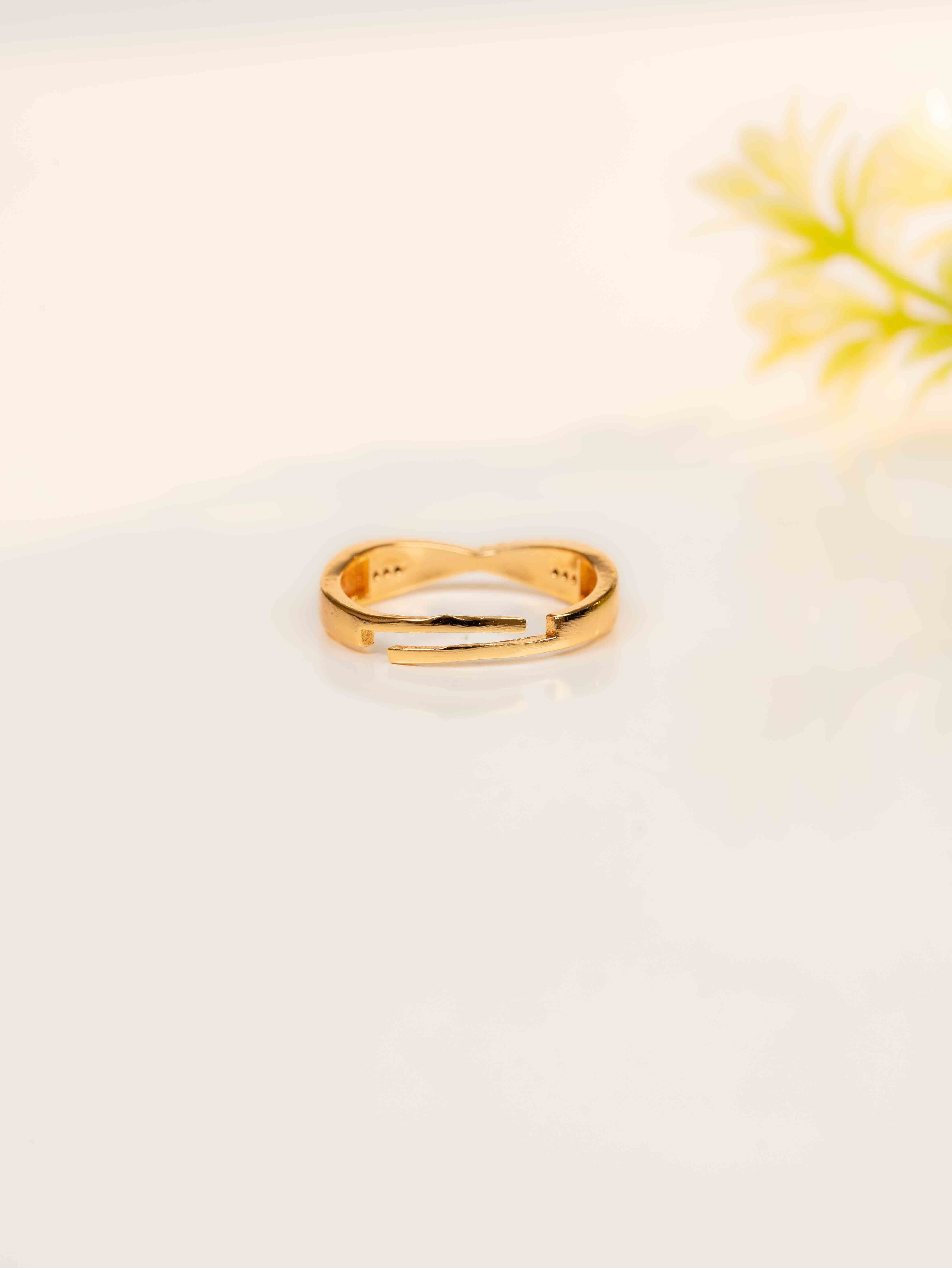 Twinkle Bow Adjustable Ring