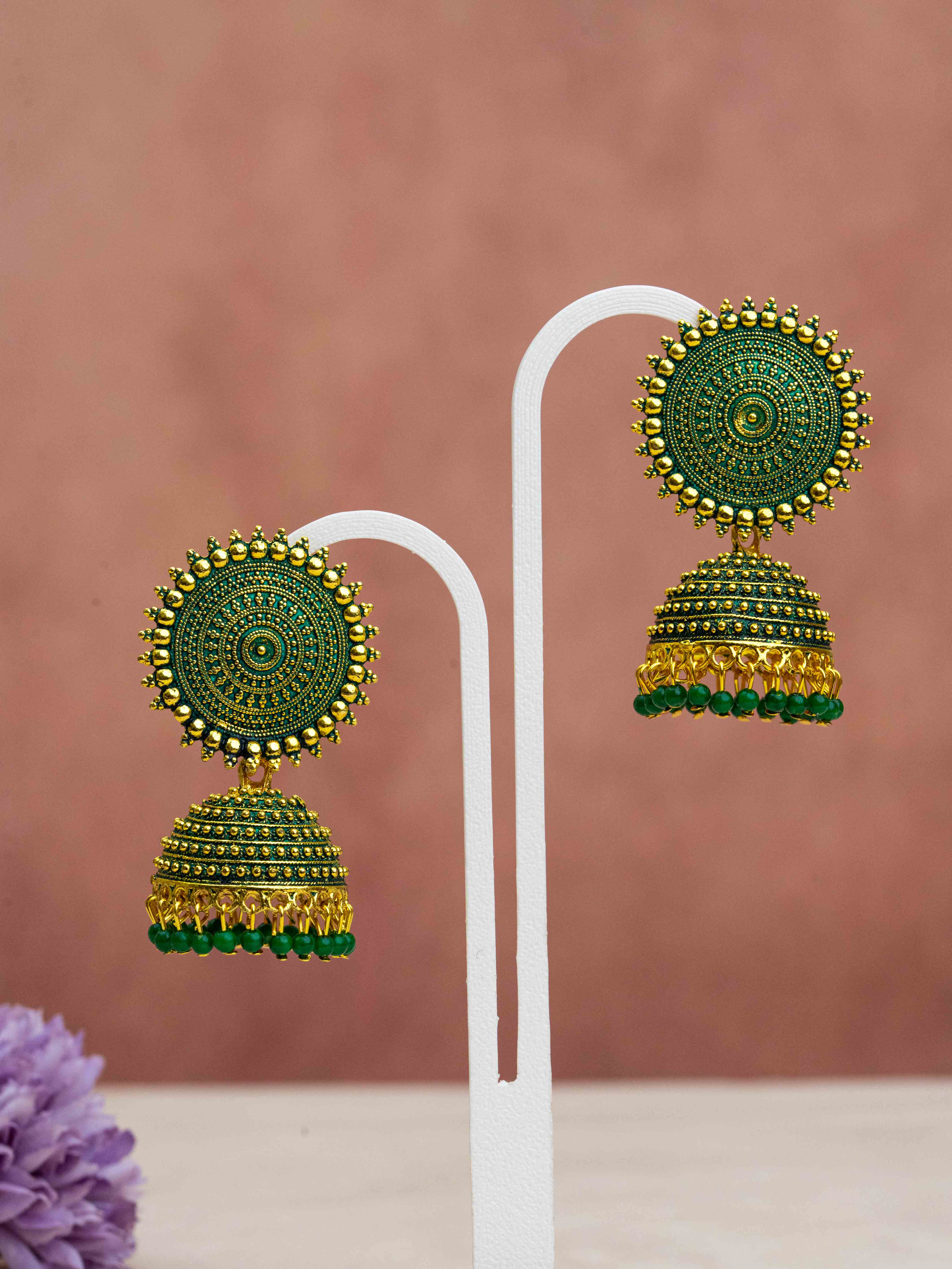 Naira Jhumka