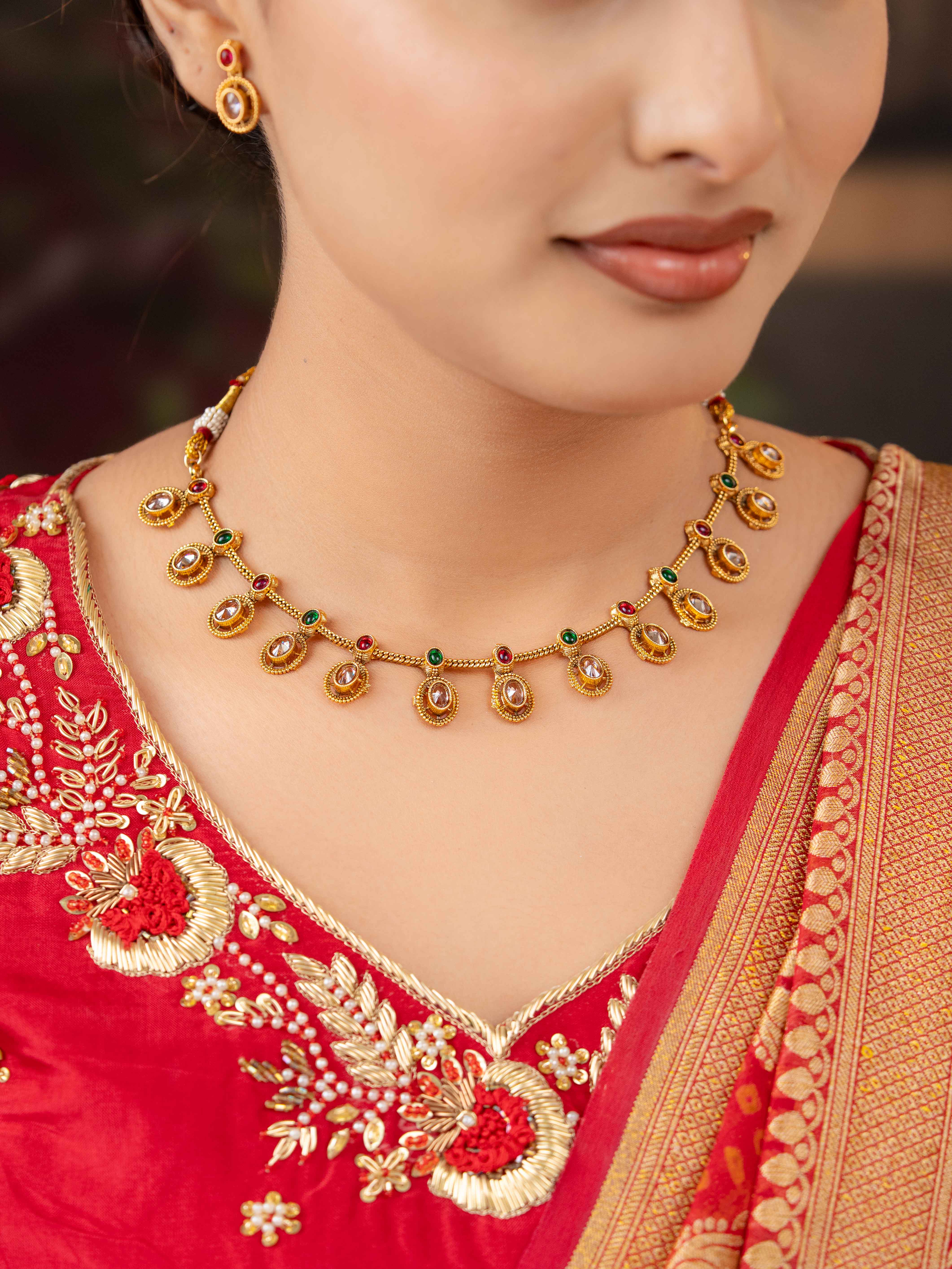 Aarivika Necklace Set