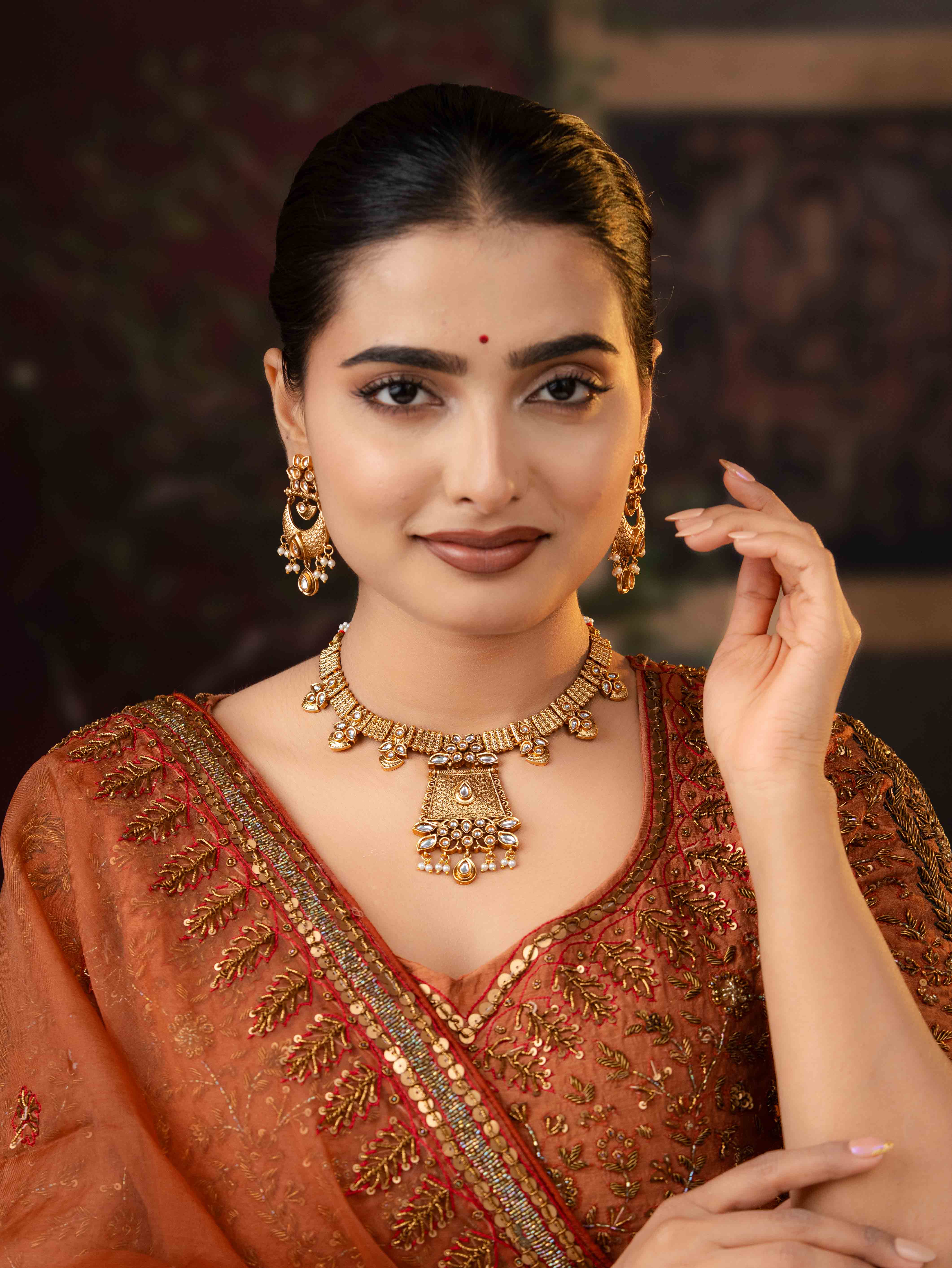 Radha Rani Necklace Set
