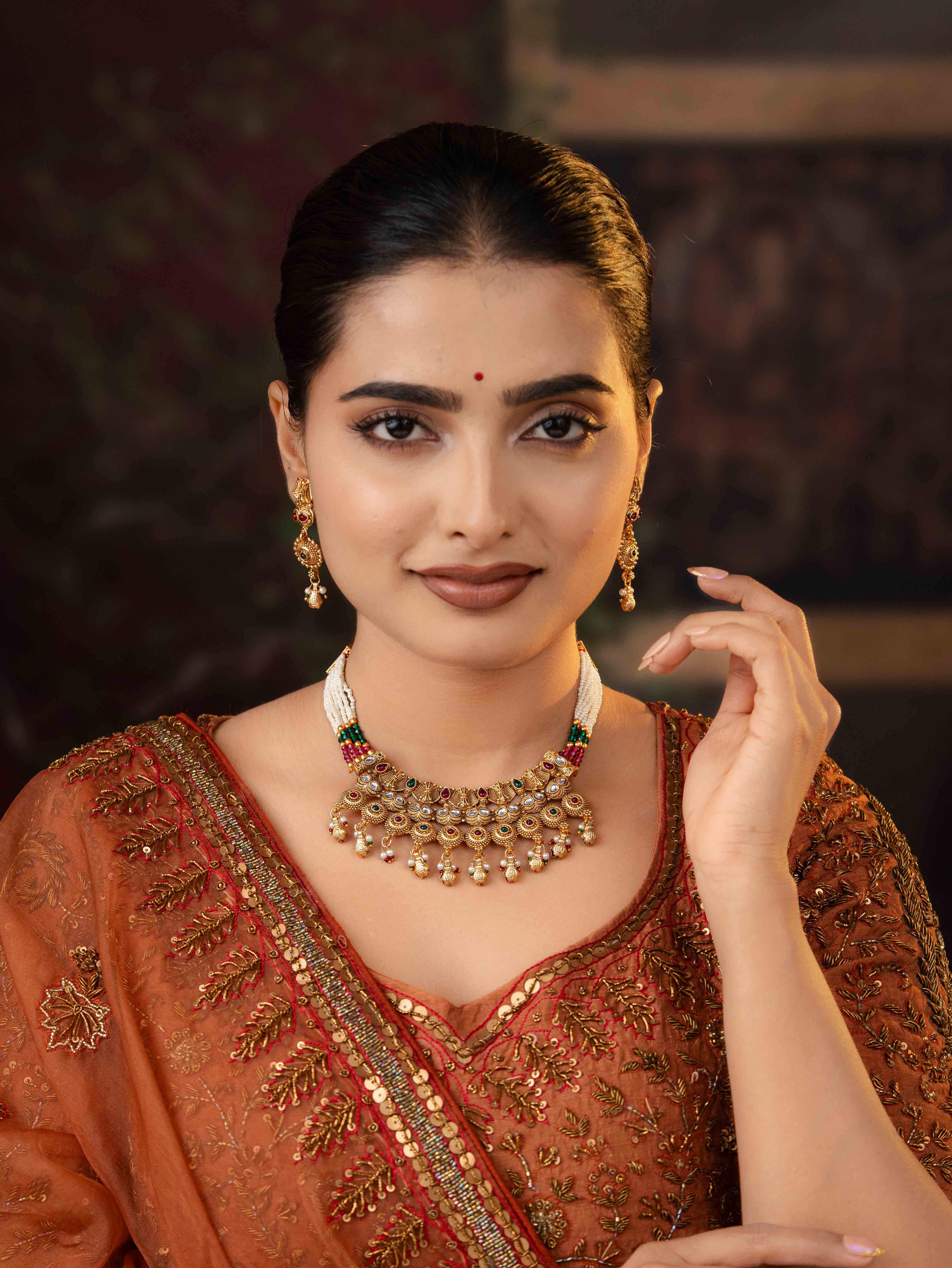 Gaurika Necklace Set