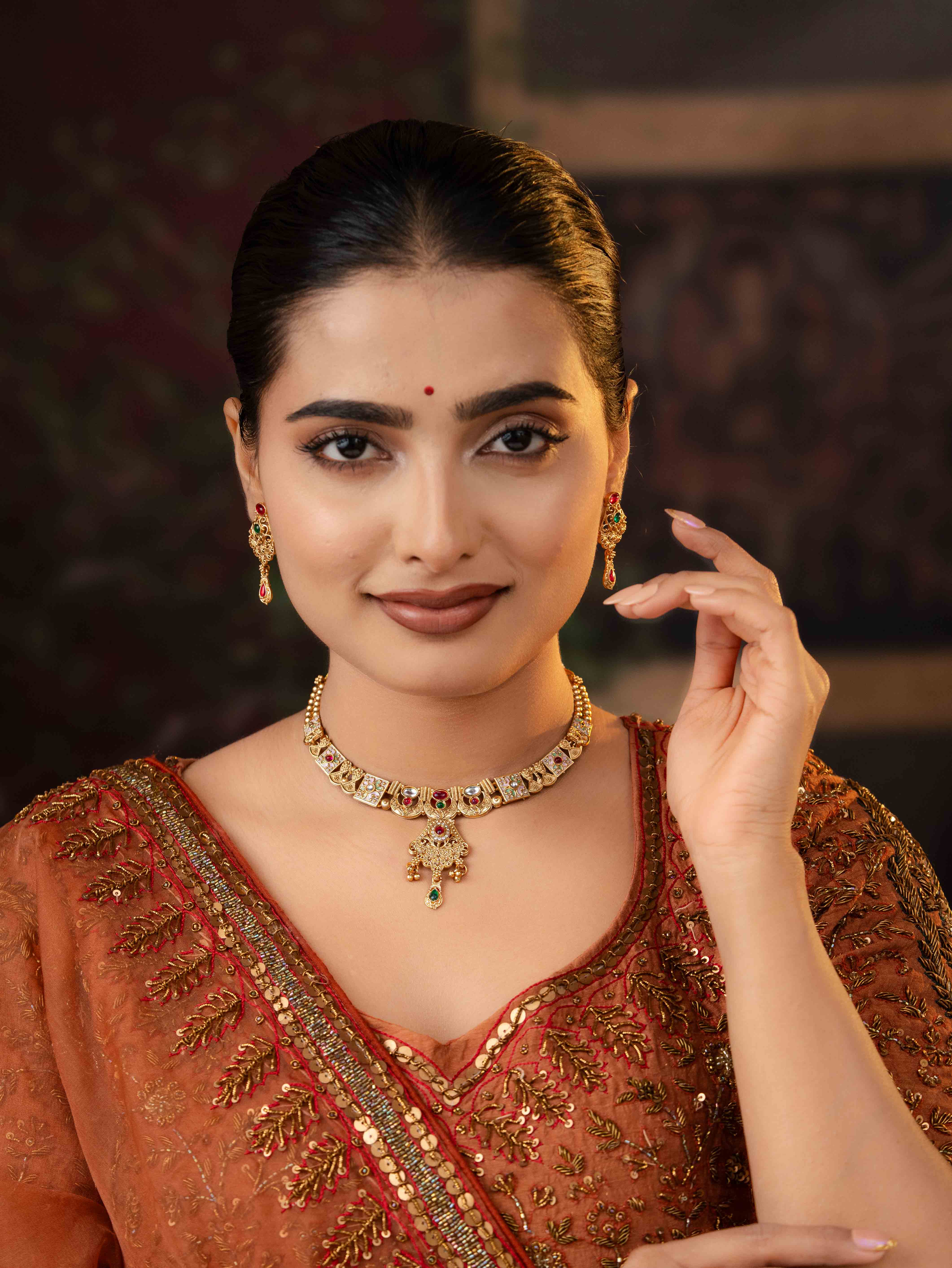 Samyra Necklace Set