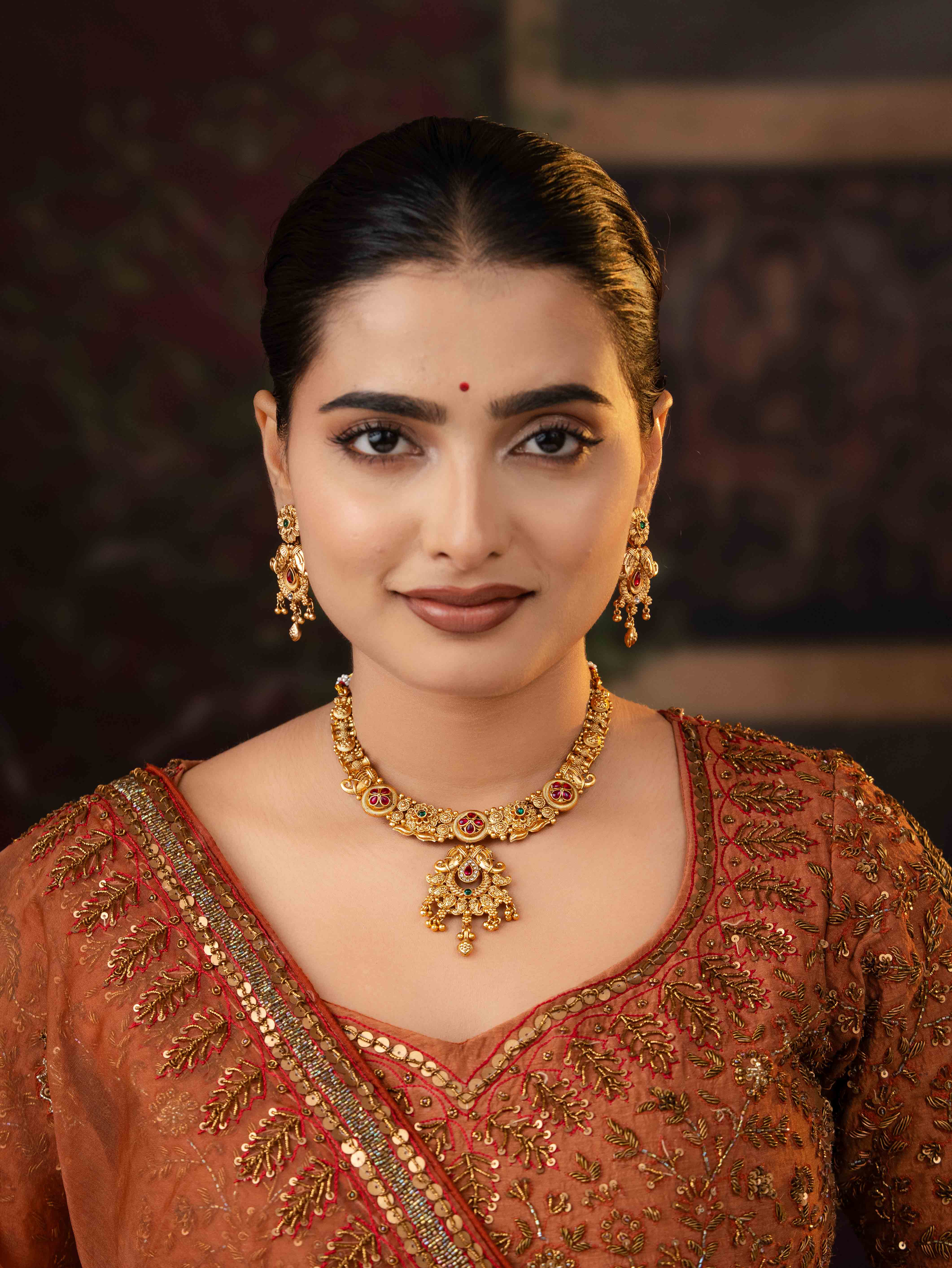 Shambhavi Necklace Set