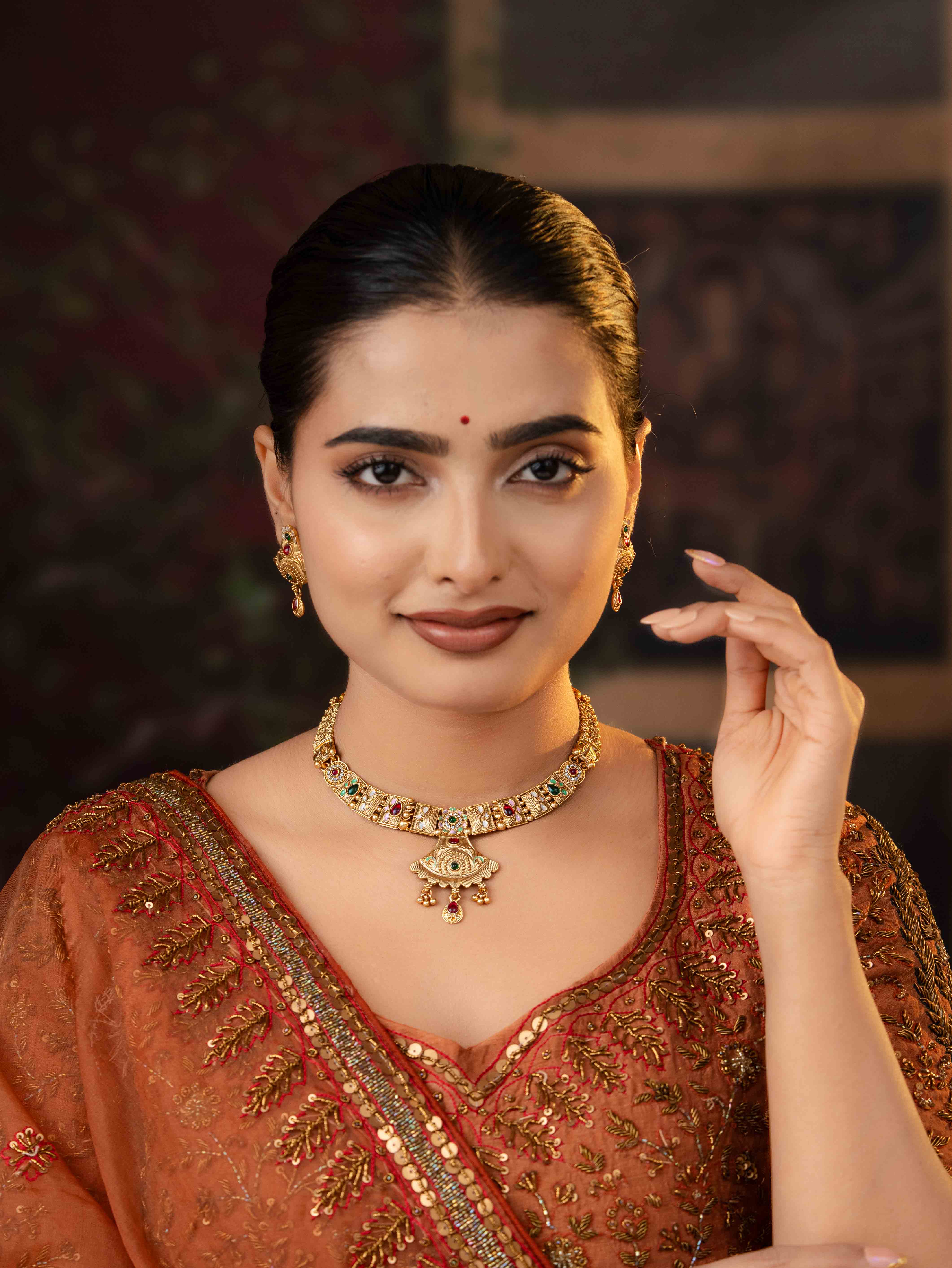 Noorlekha Necklace Set