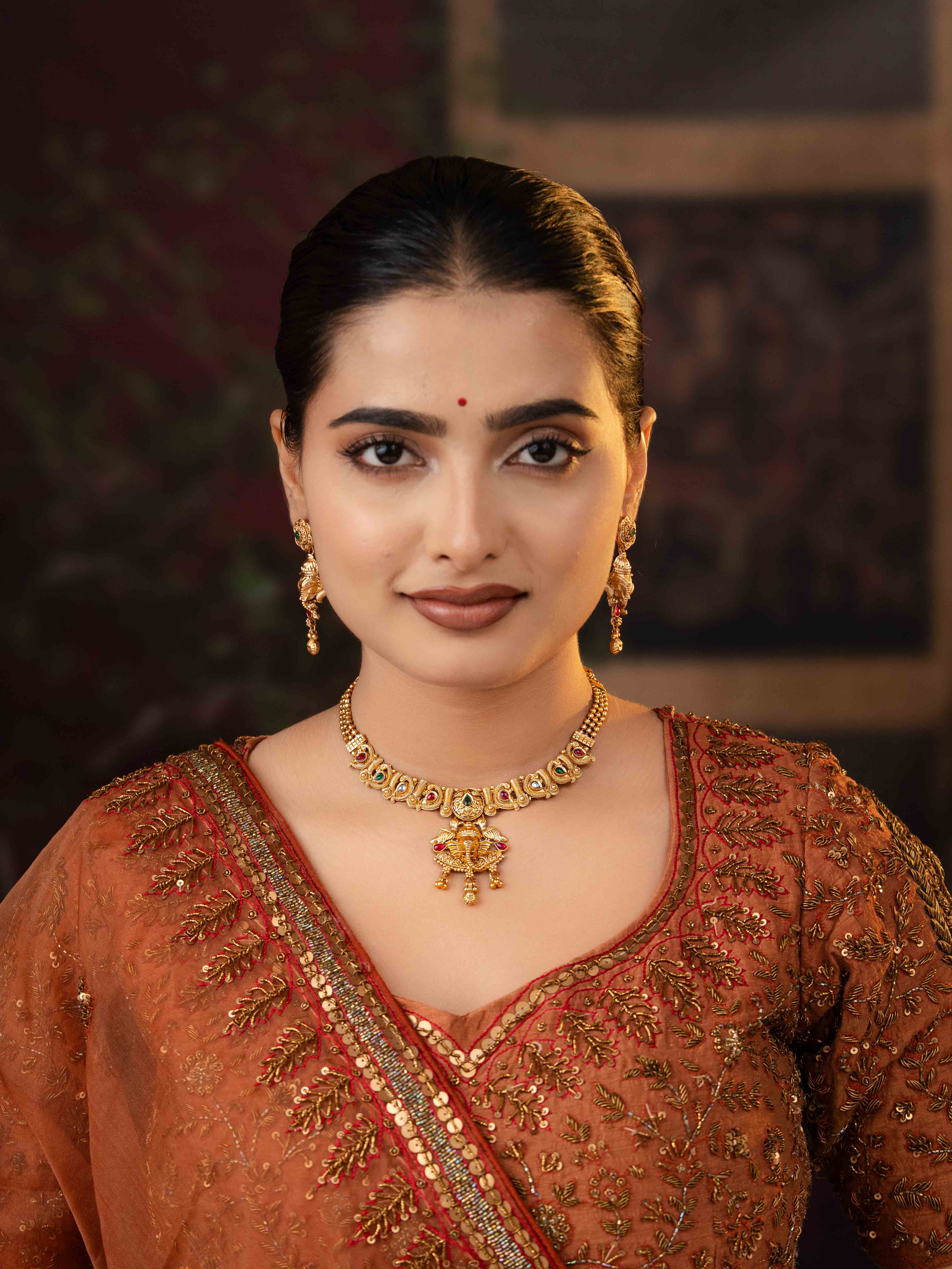 Ganeshri Necklace Set