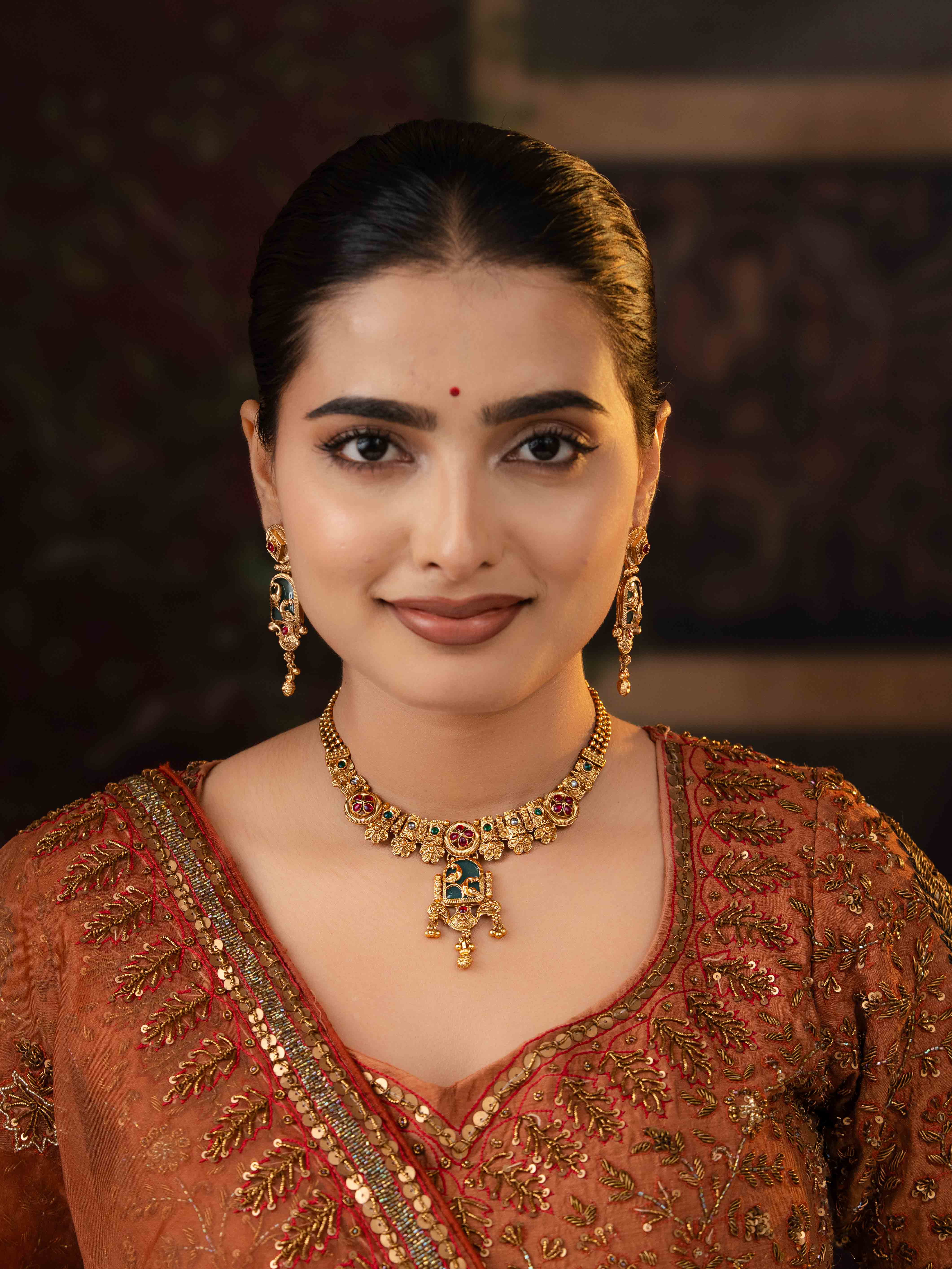 Divya necklace set