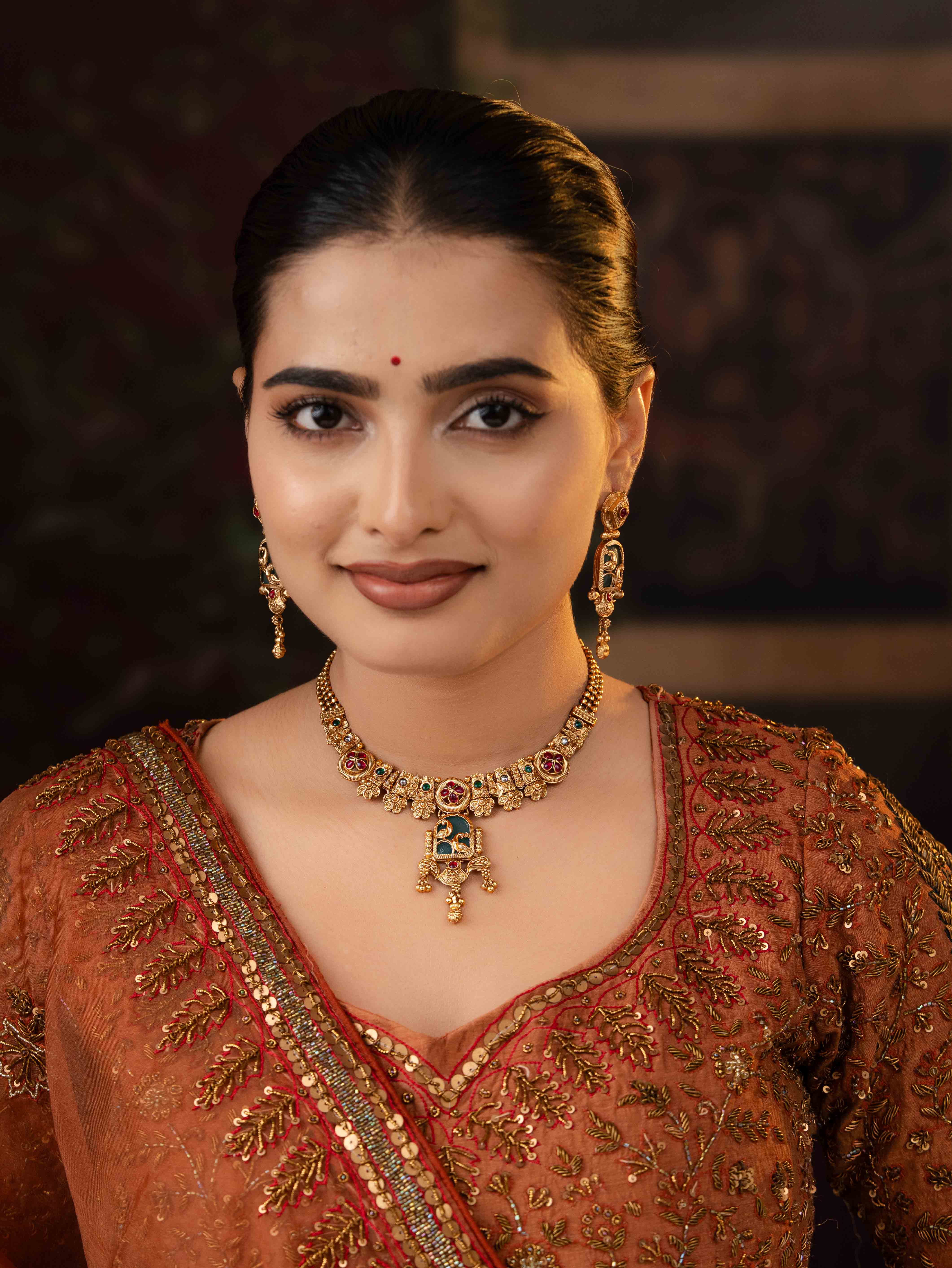 Divya necklace set