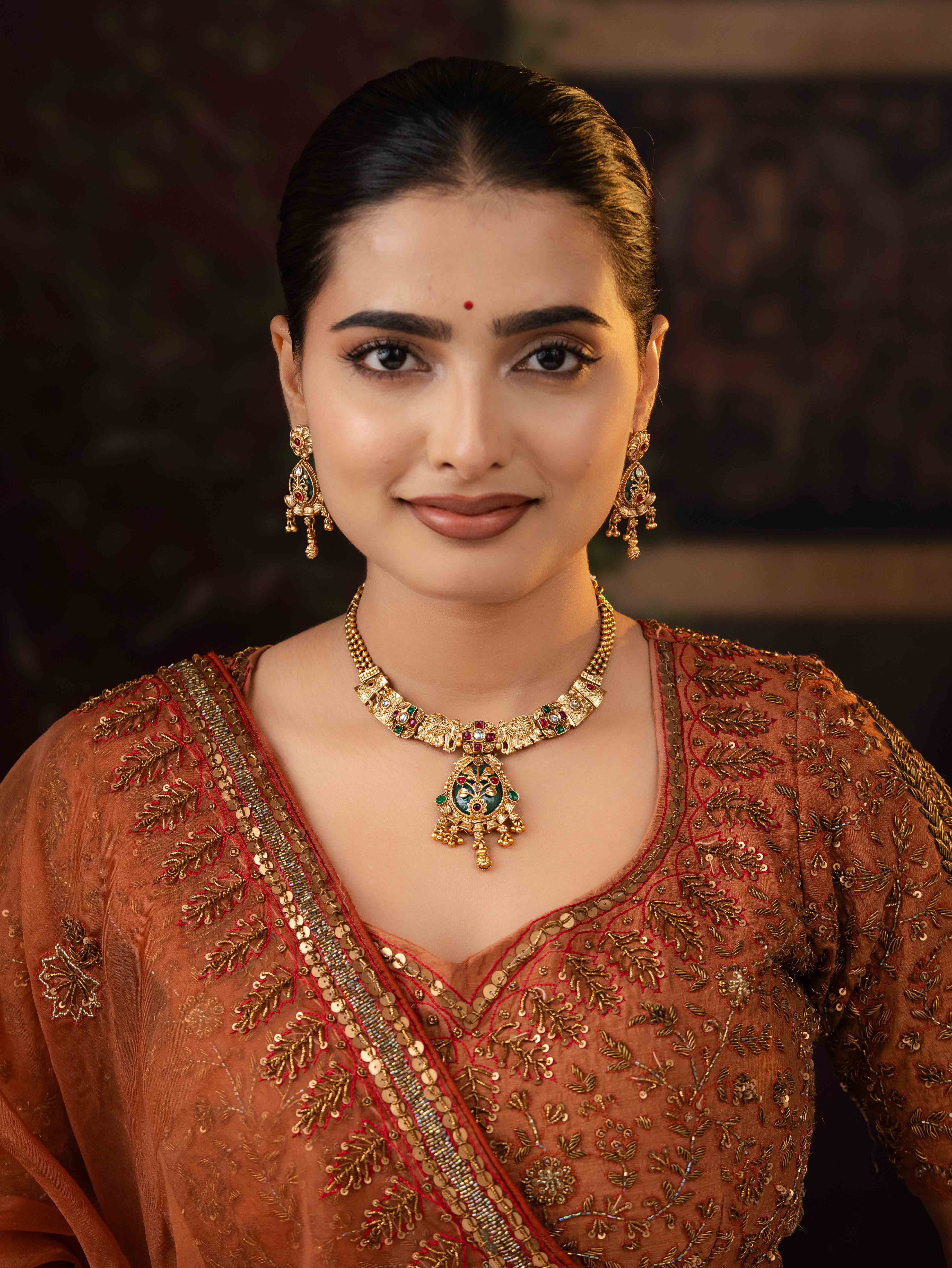 Ambika Necklace Set
