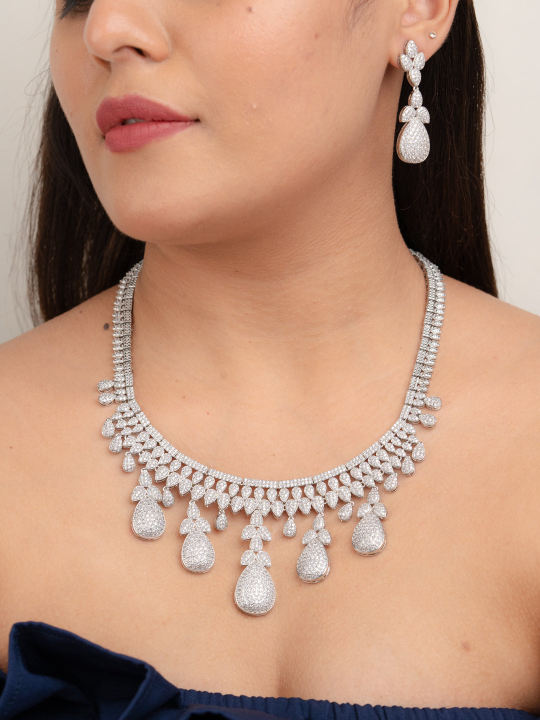 Singular Strand Diamond Pendant Necklace Set