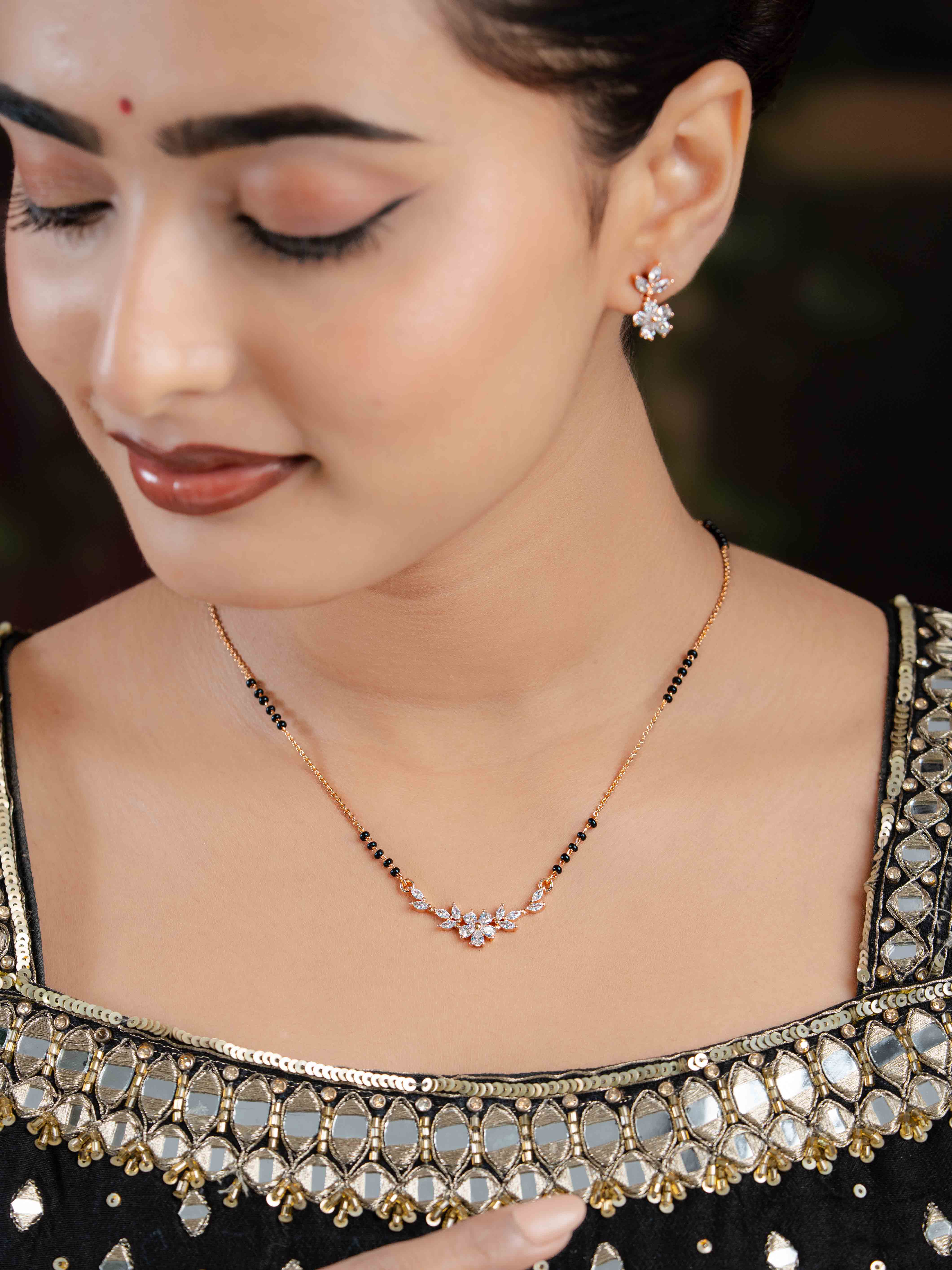 mahira Mangalsutra With Earrings