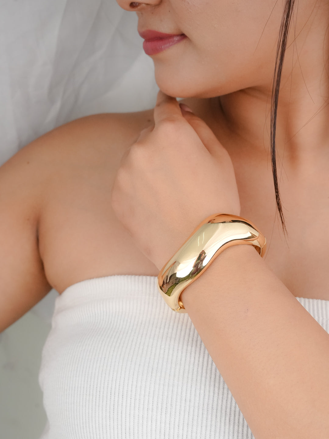 Forster Gold Bracelet.  (18K Gold Plated)