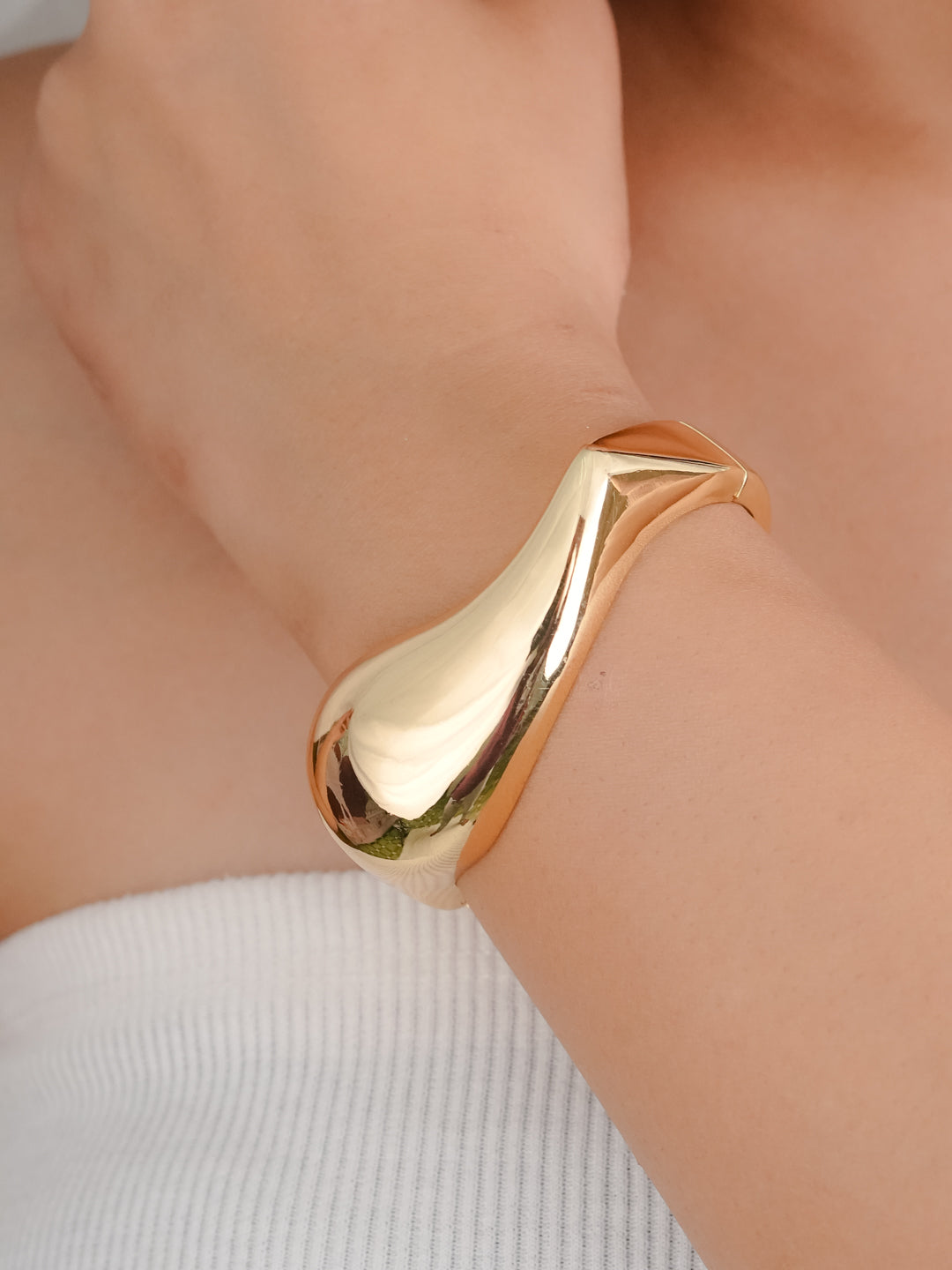 Miami Gold Bracelet.  (18K Gold Plated)