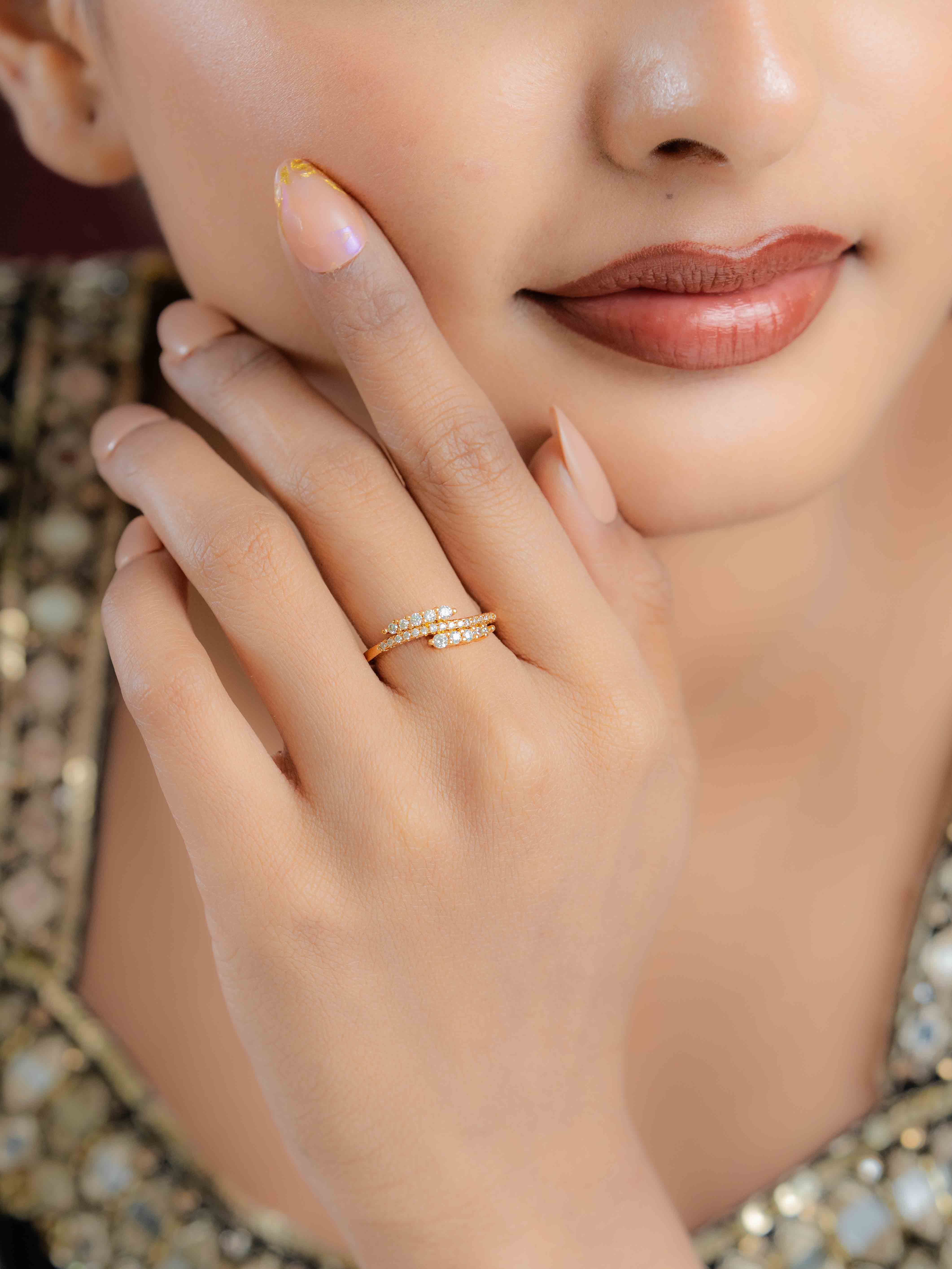 Everglow Adjustable Ring
