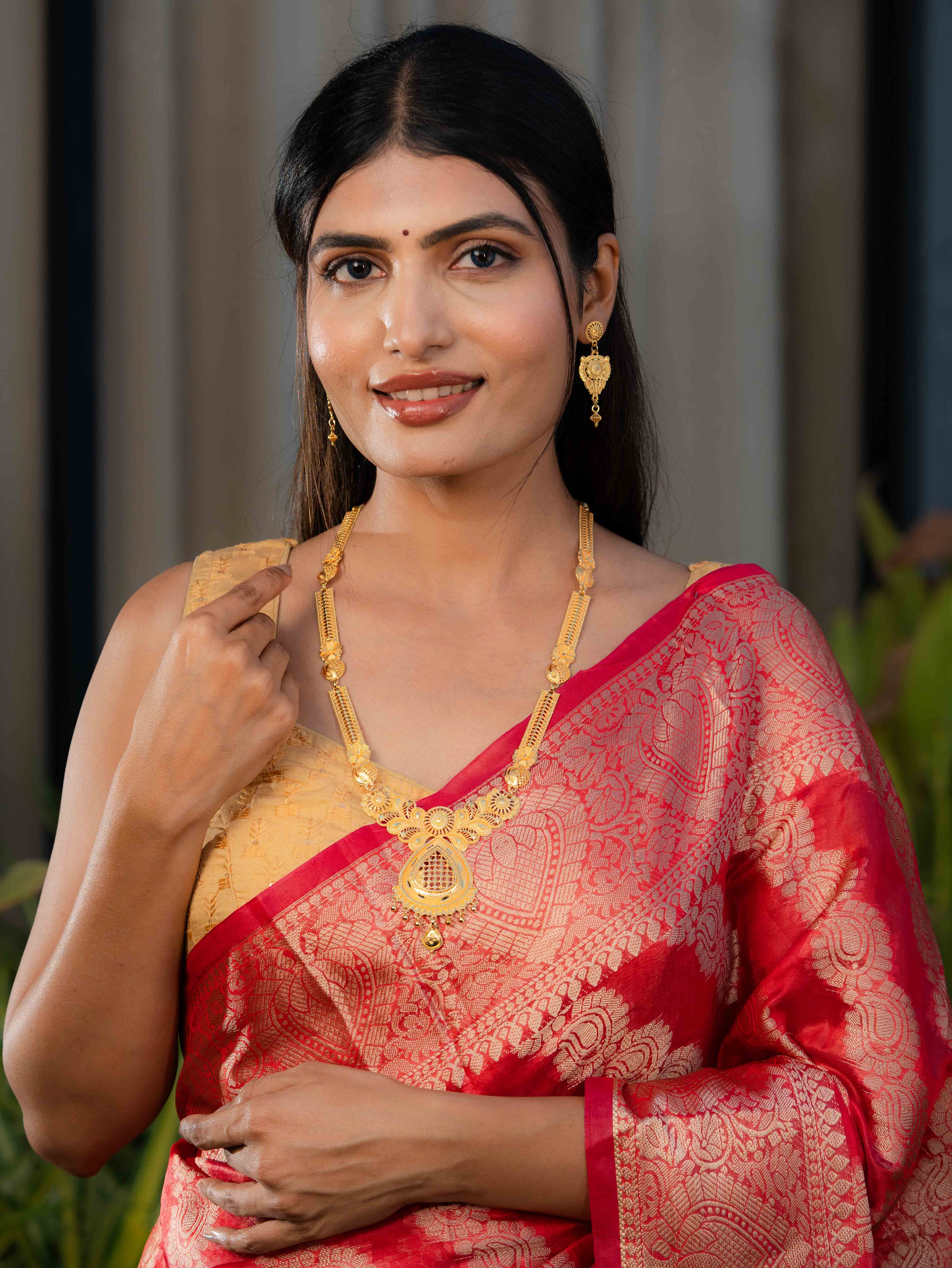 Tanirika Long Gold Necklace set