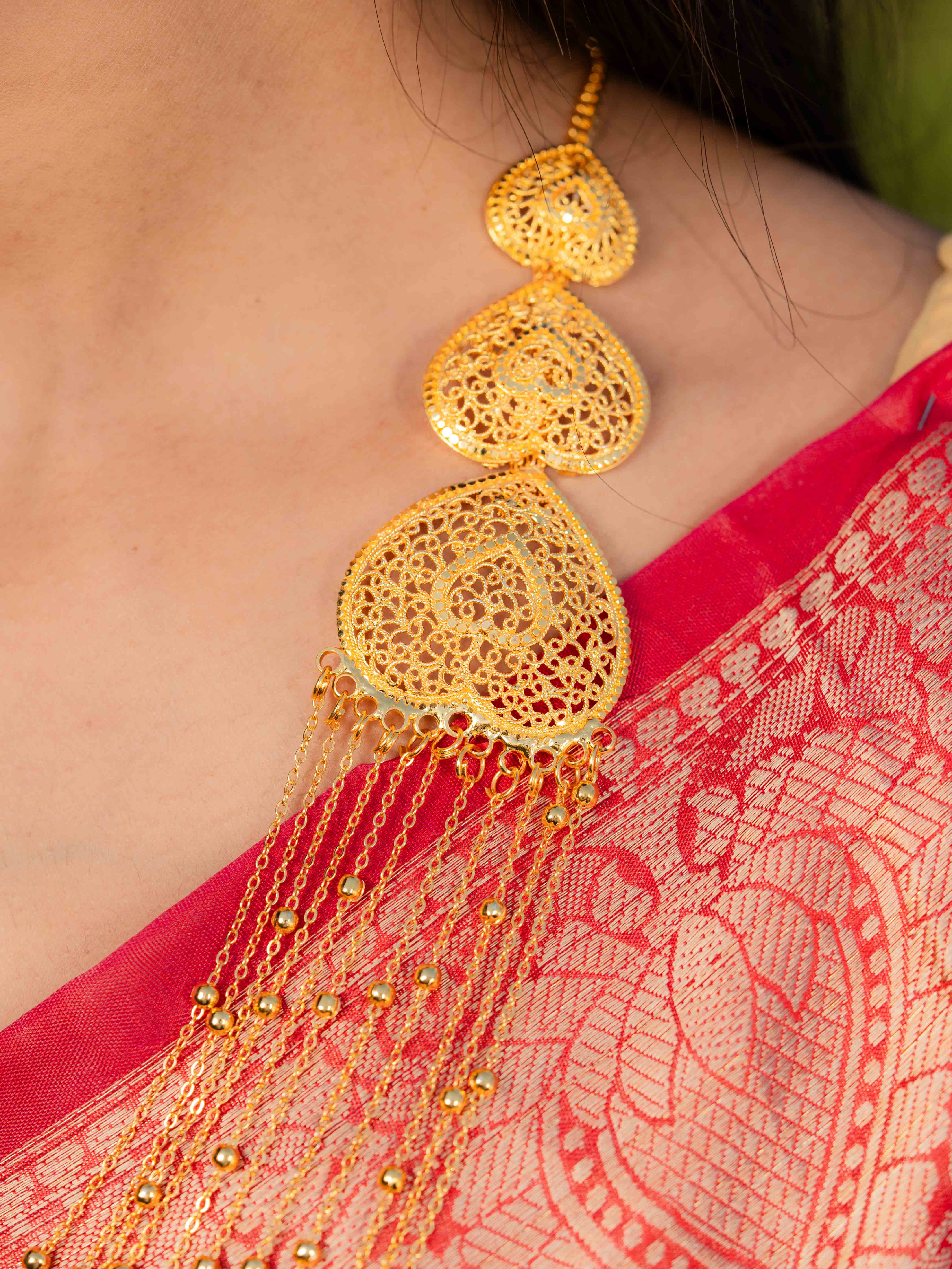 Rajlaxmi Long gold necklace set