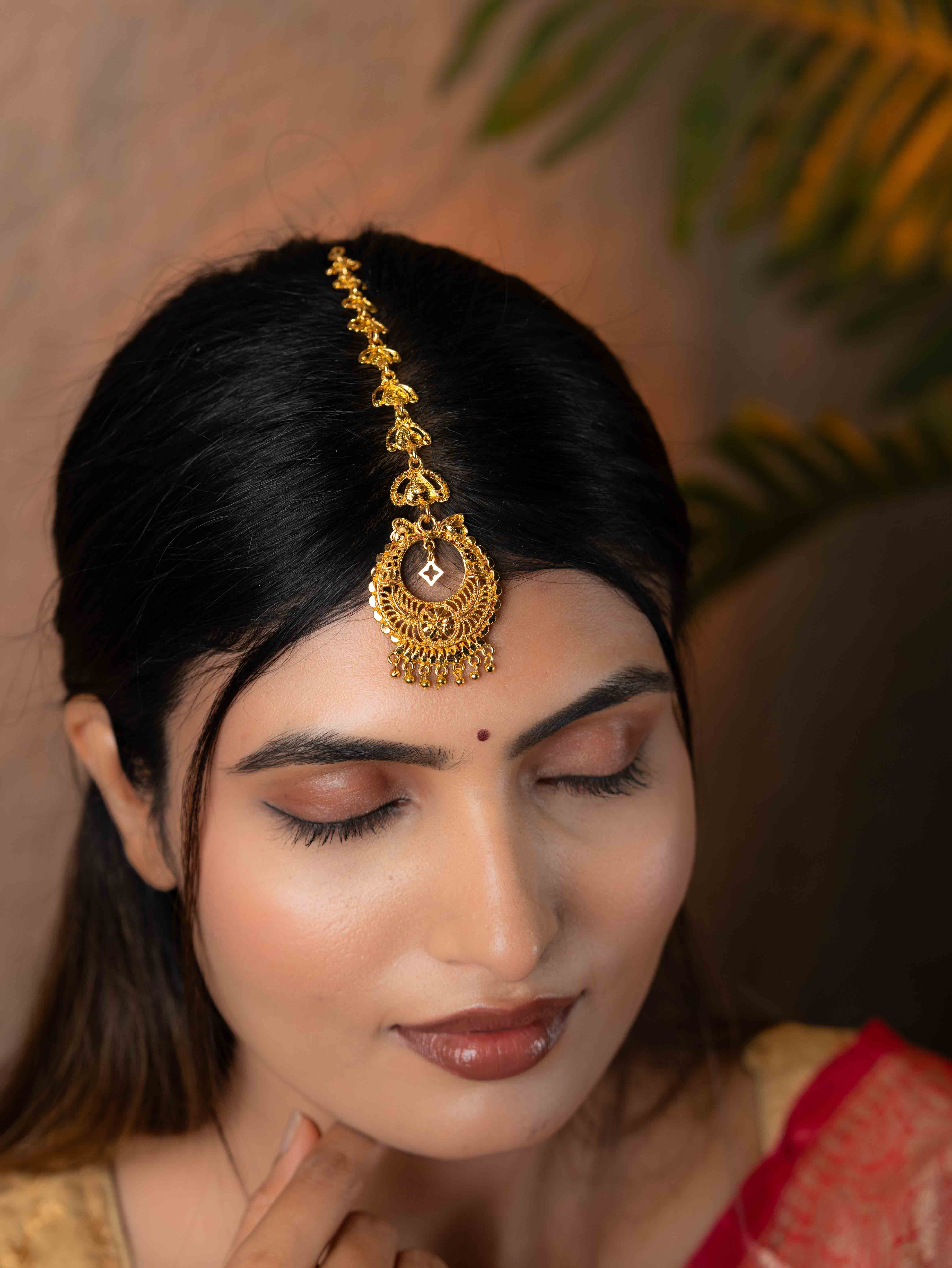 Riddhi Maang Tikka