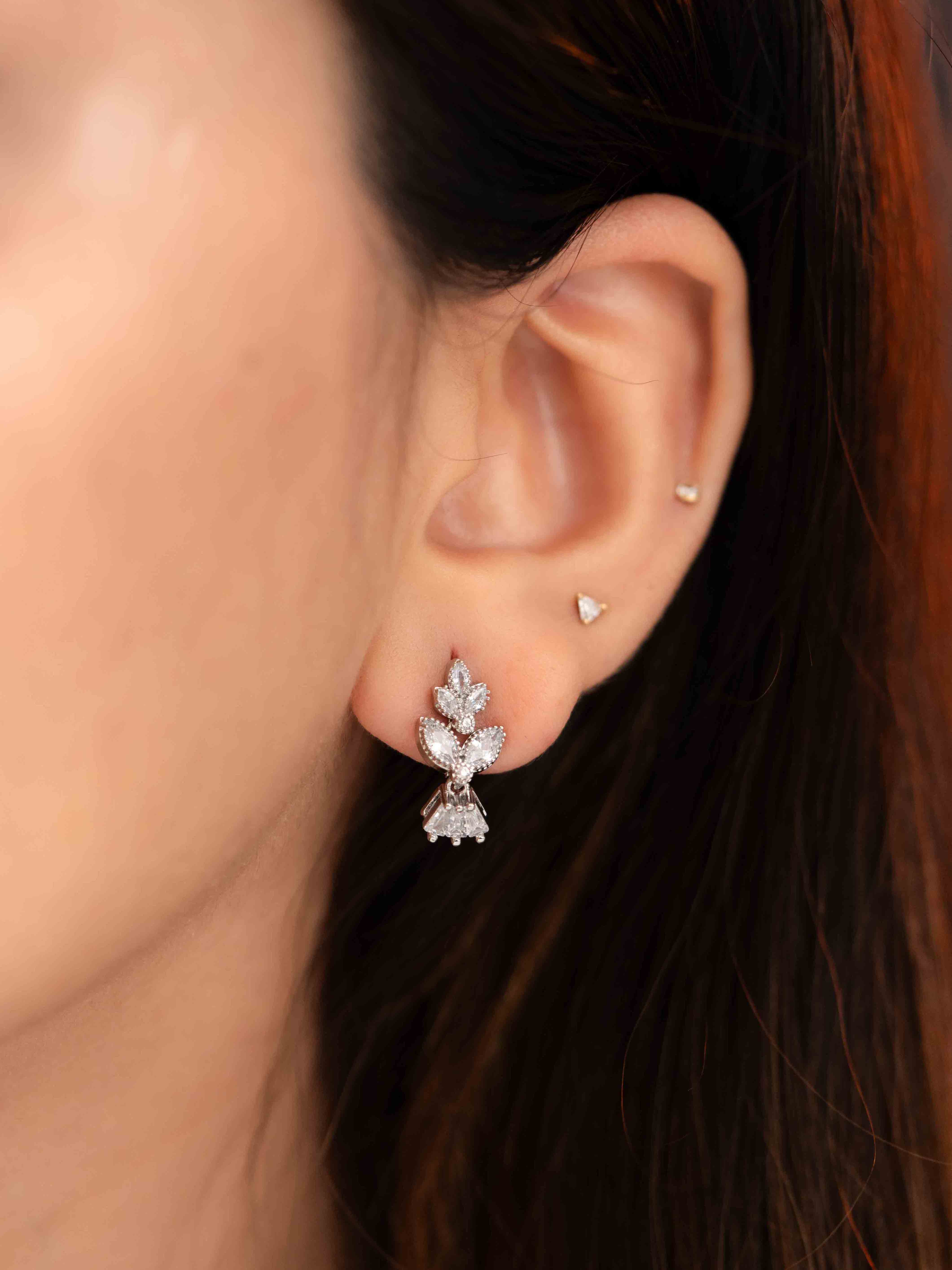 Aura Silver Necklace Set