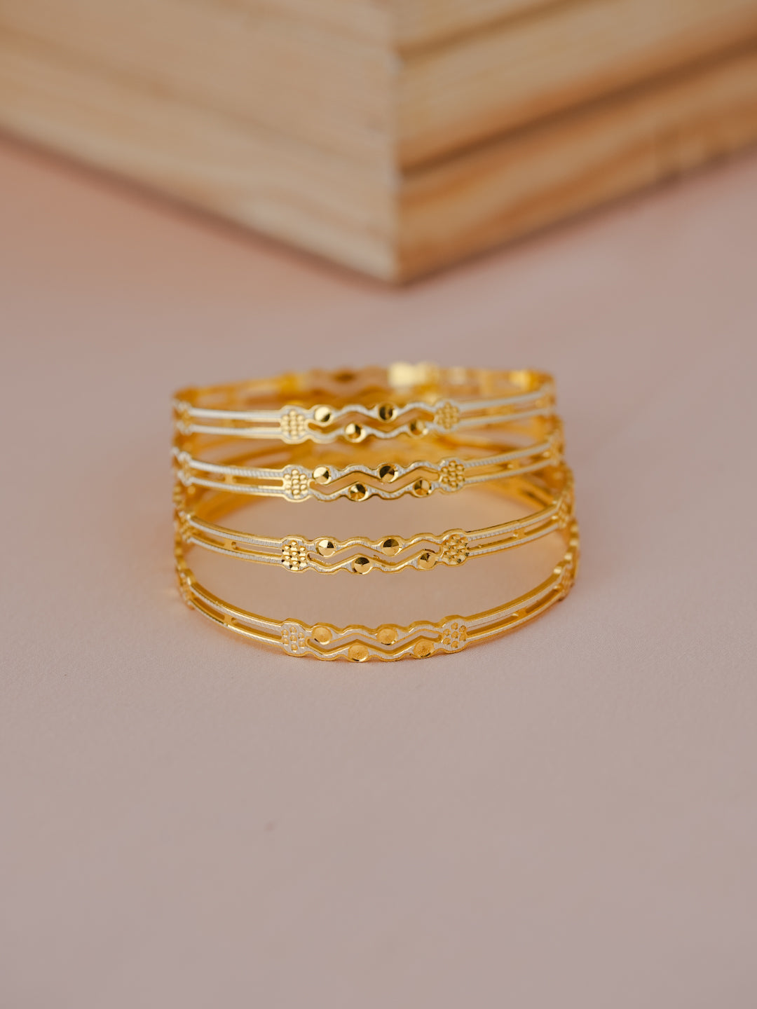Ekta Bangle (Set Of 4)