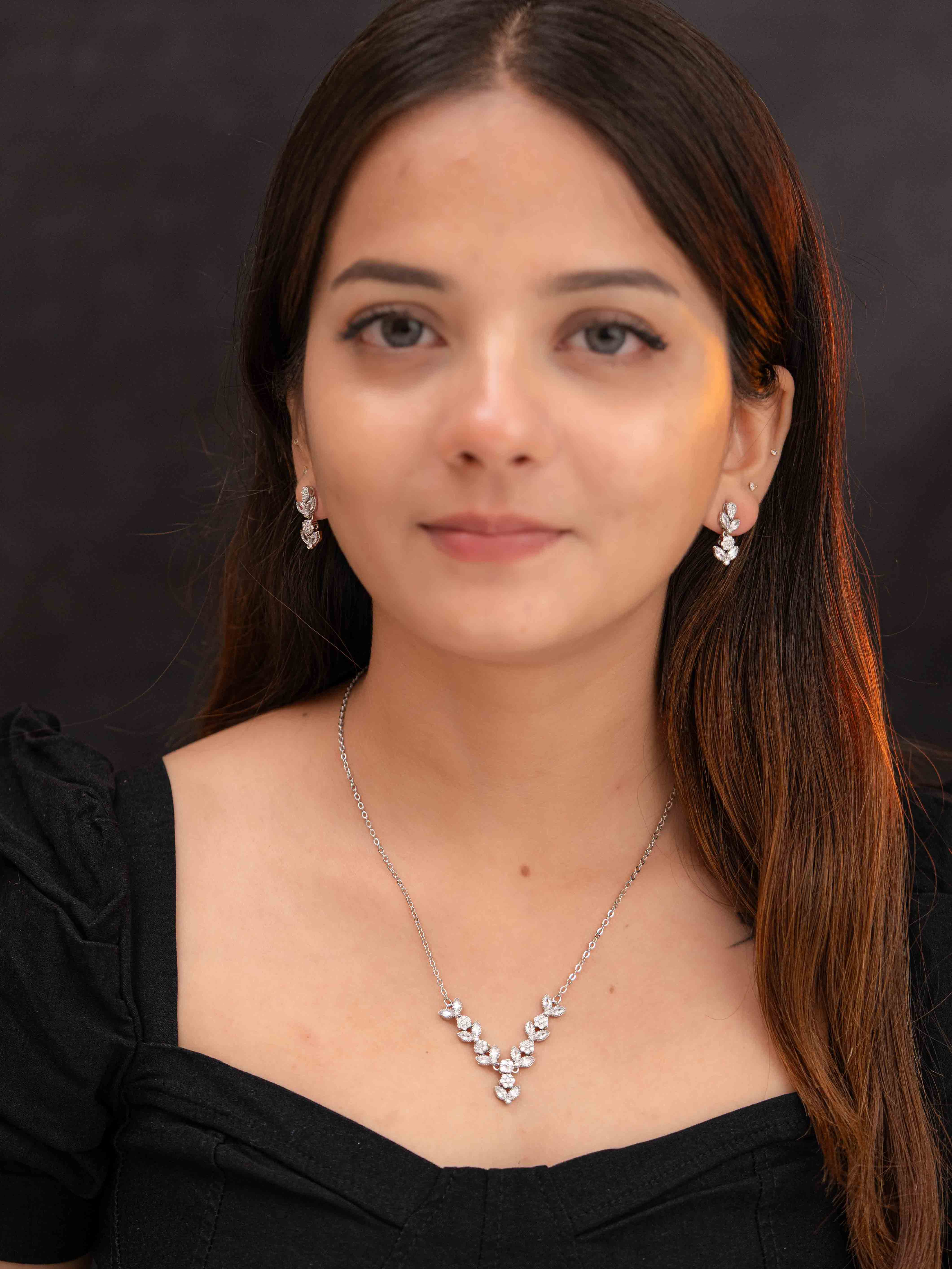 Taruni Silver Necklace Set