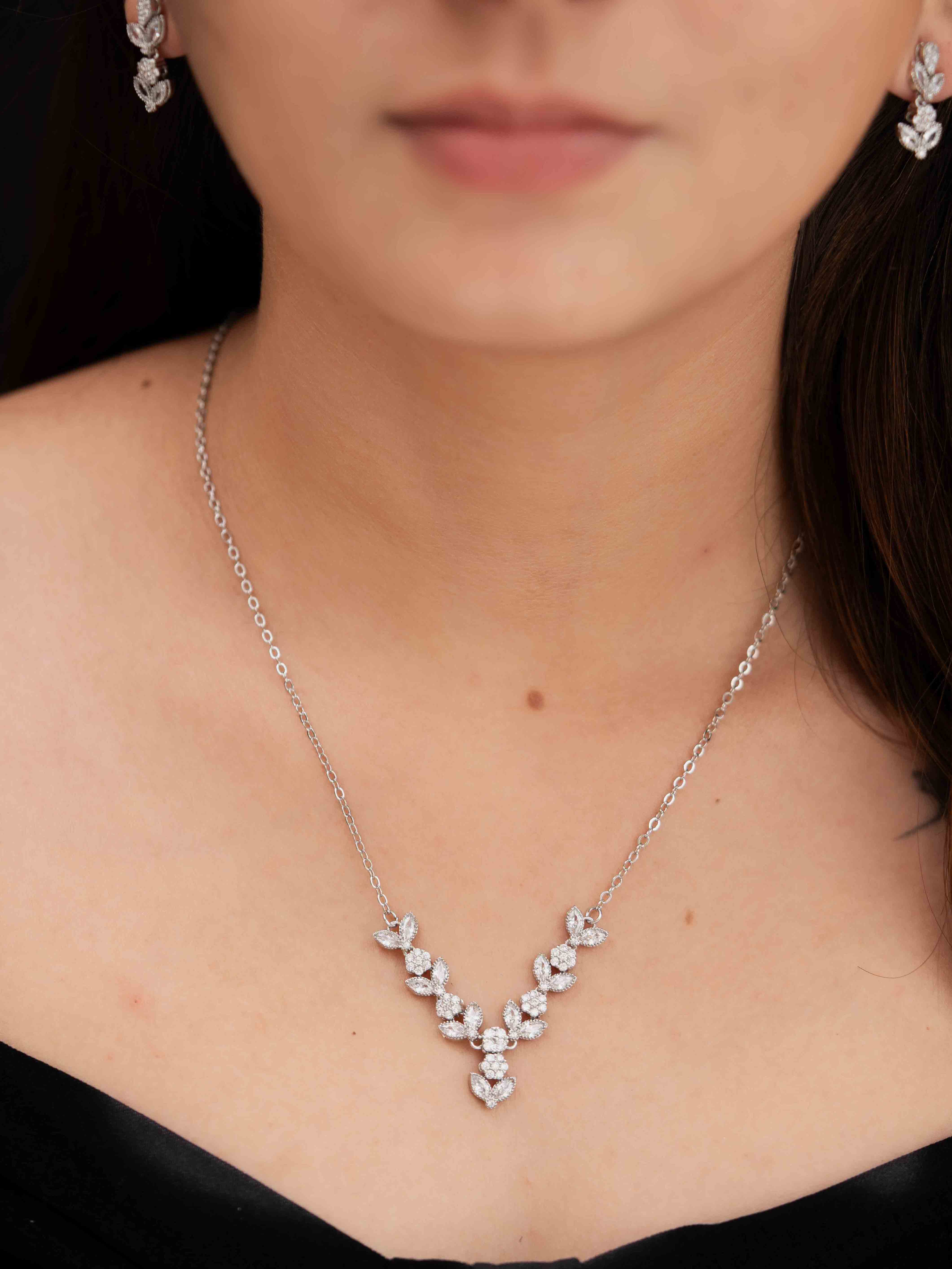 Taruni Silver Necklace Set