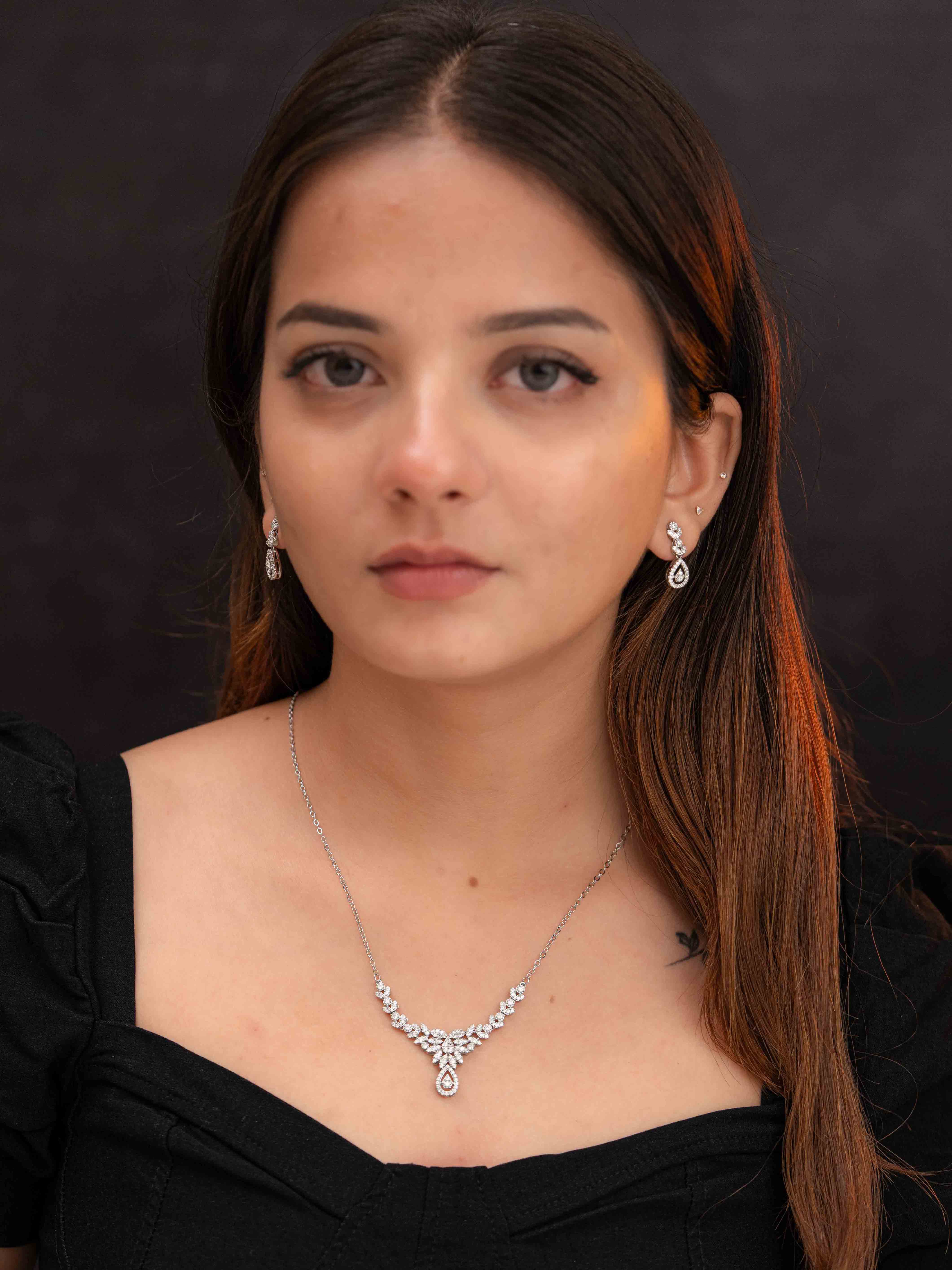 Ishita Silver Necklace Set