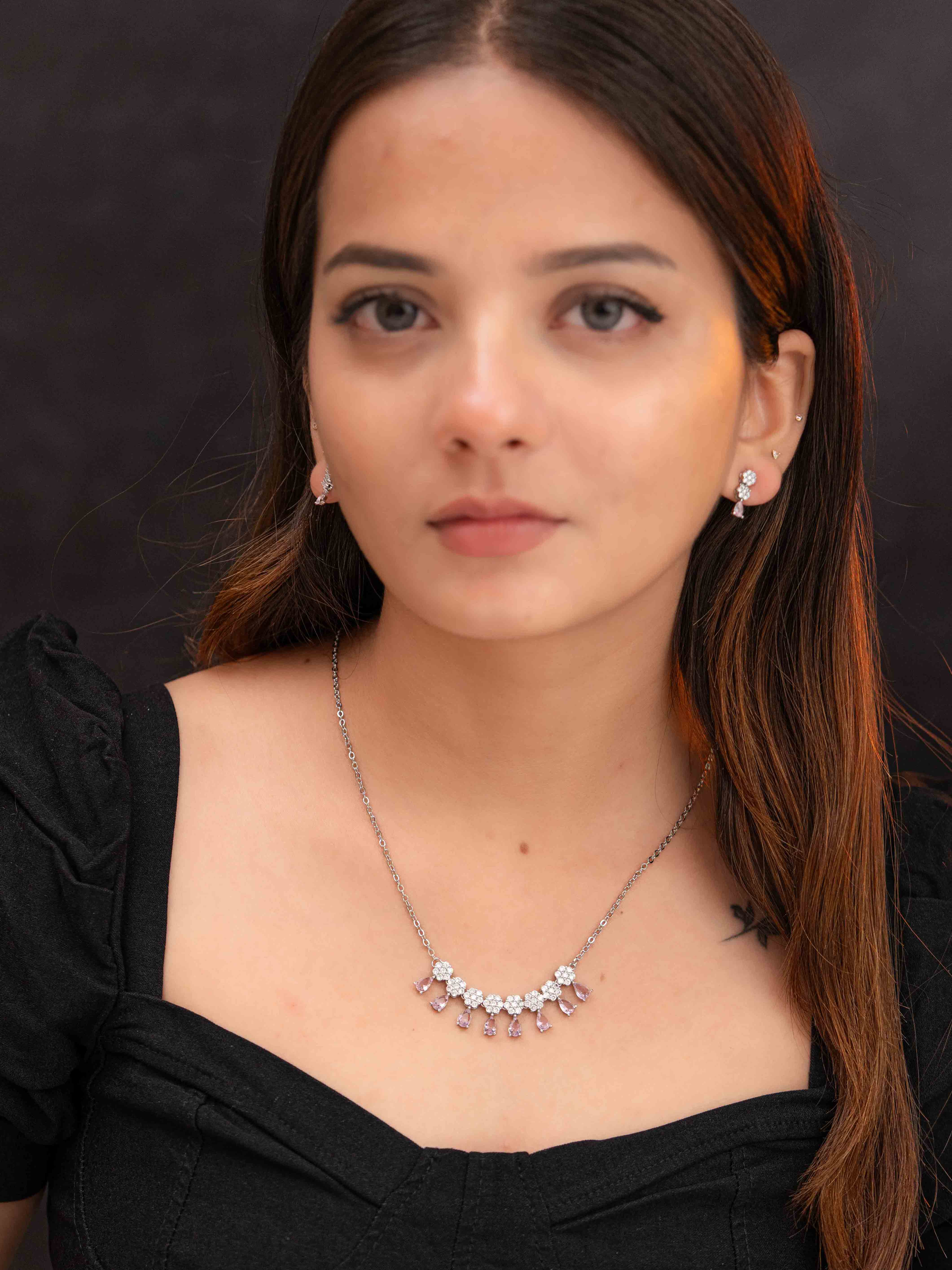 Densi Silver Necklace Set