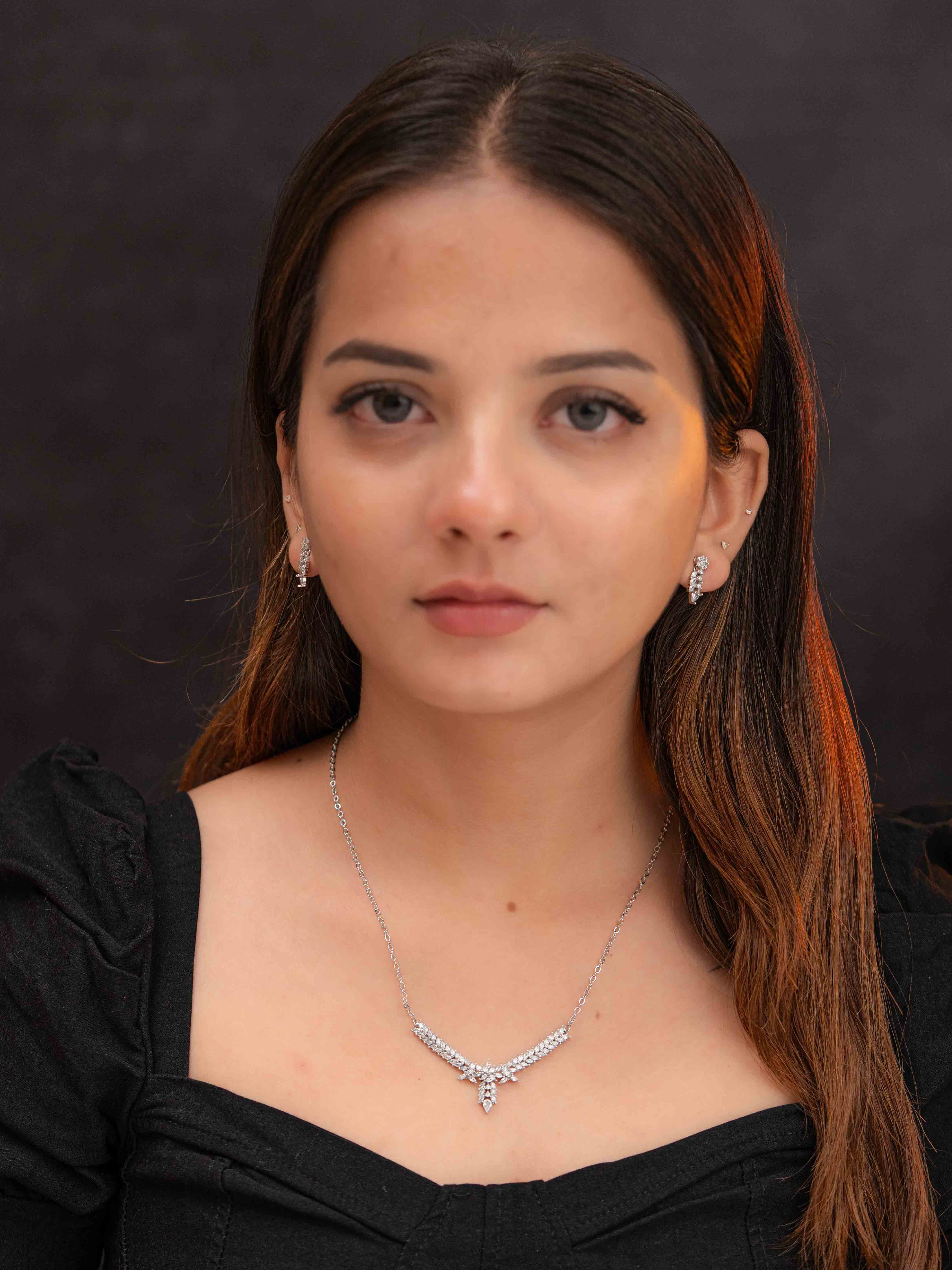 Anvi Silver Necklace Set