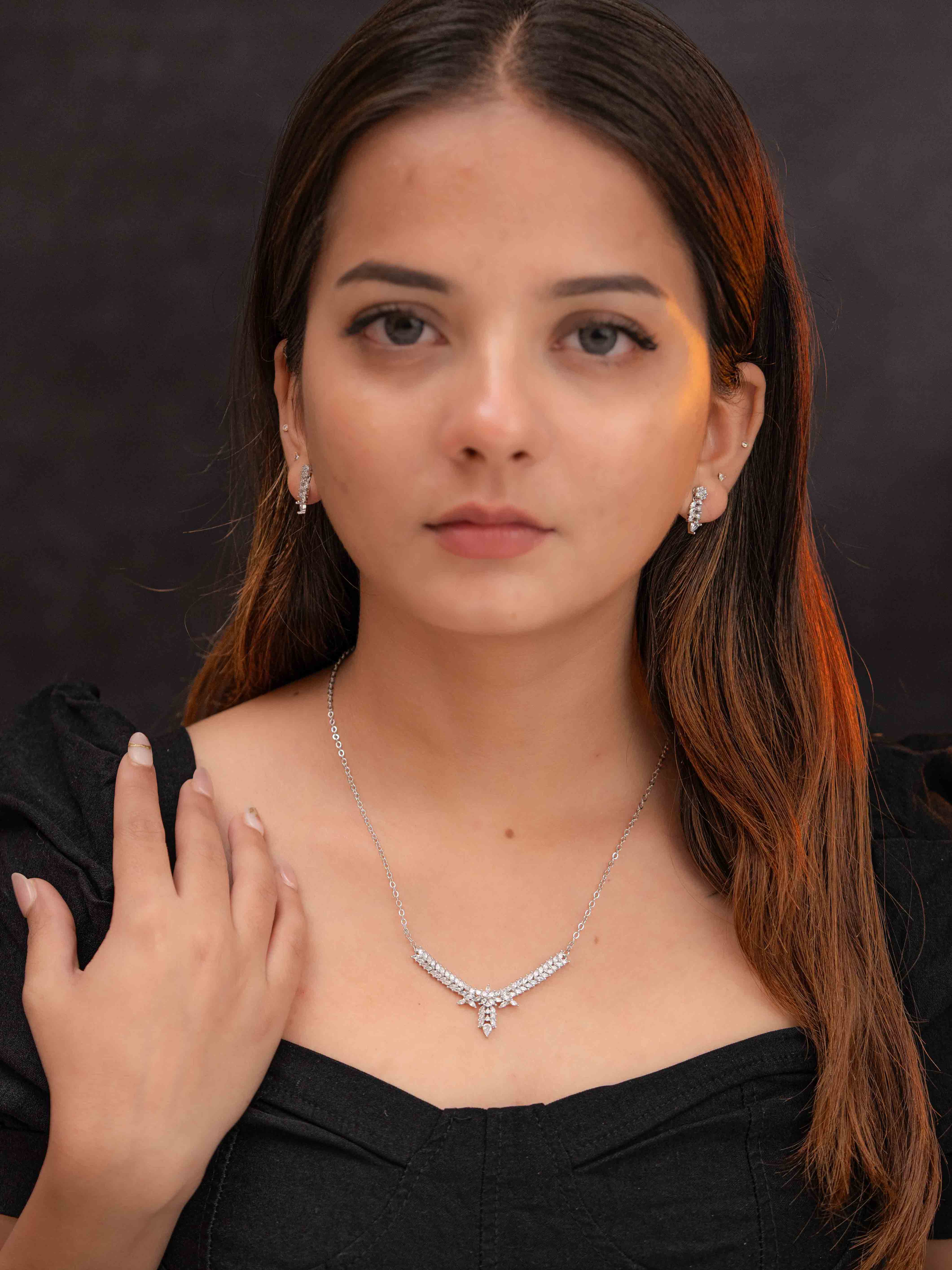 Anvi Silver Necklace Set